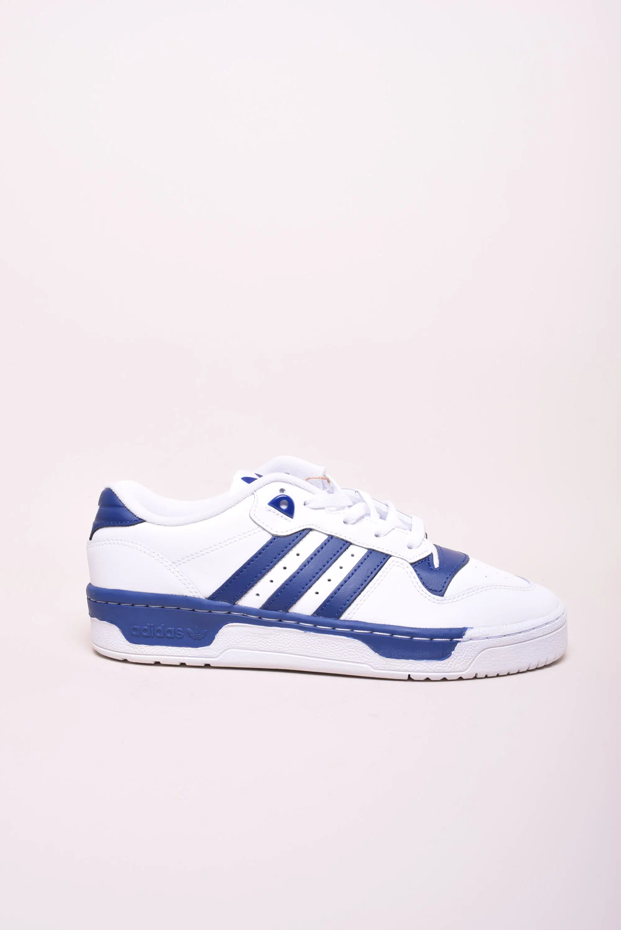 Sneakers barbati Rivalry Low