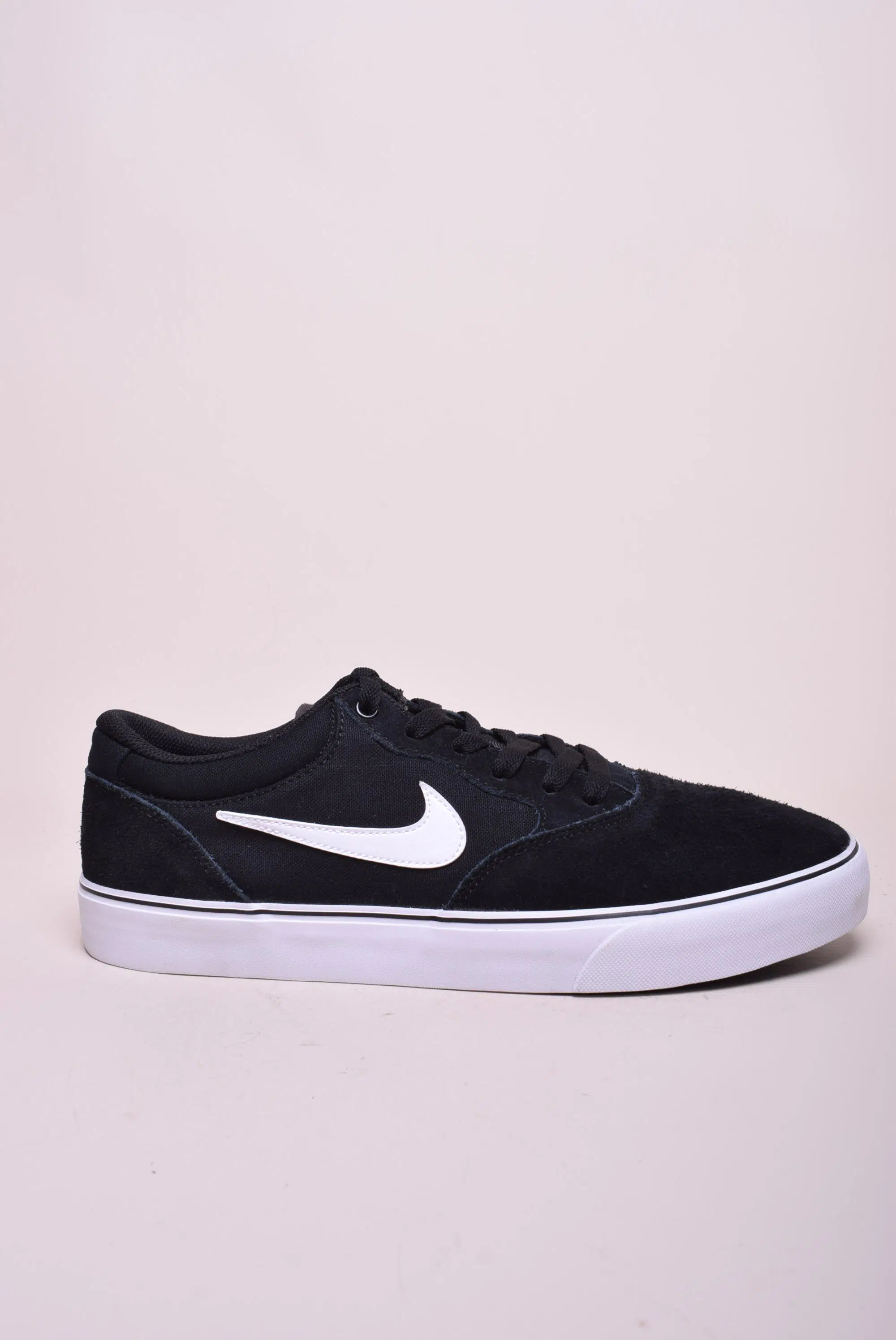 Sneakers barbati SB Chron 2