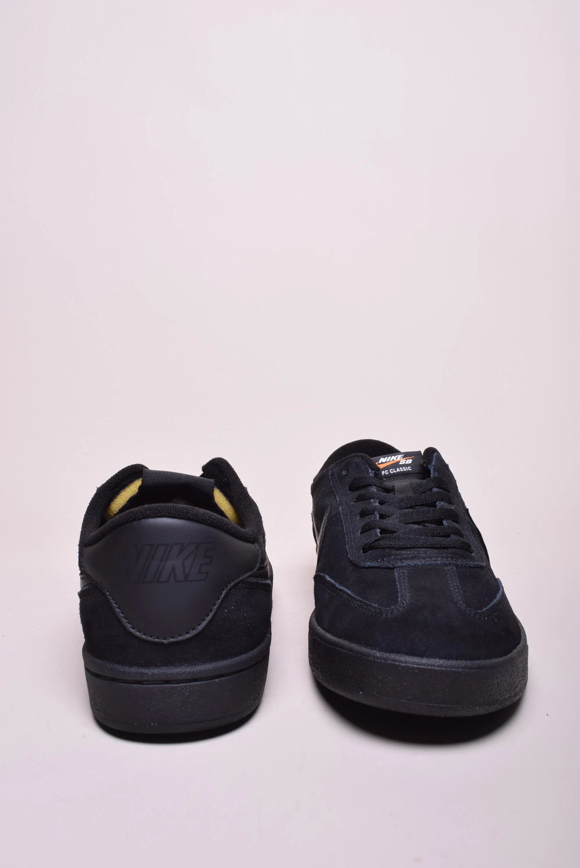 Sneakers barbati SB FC Classic [3]