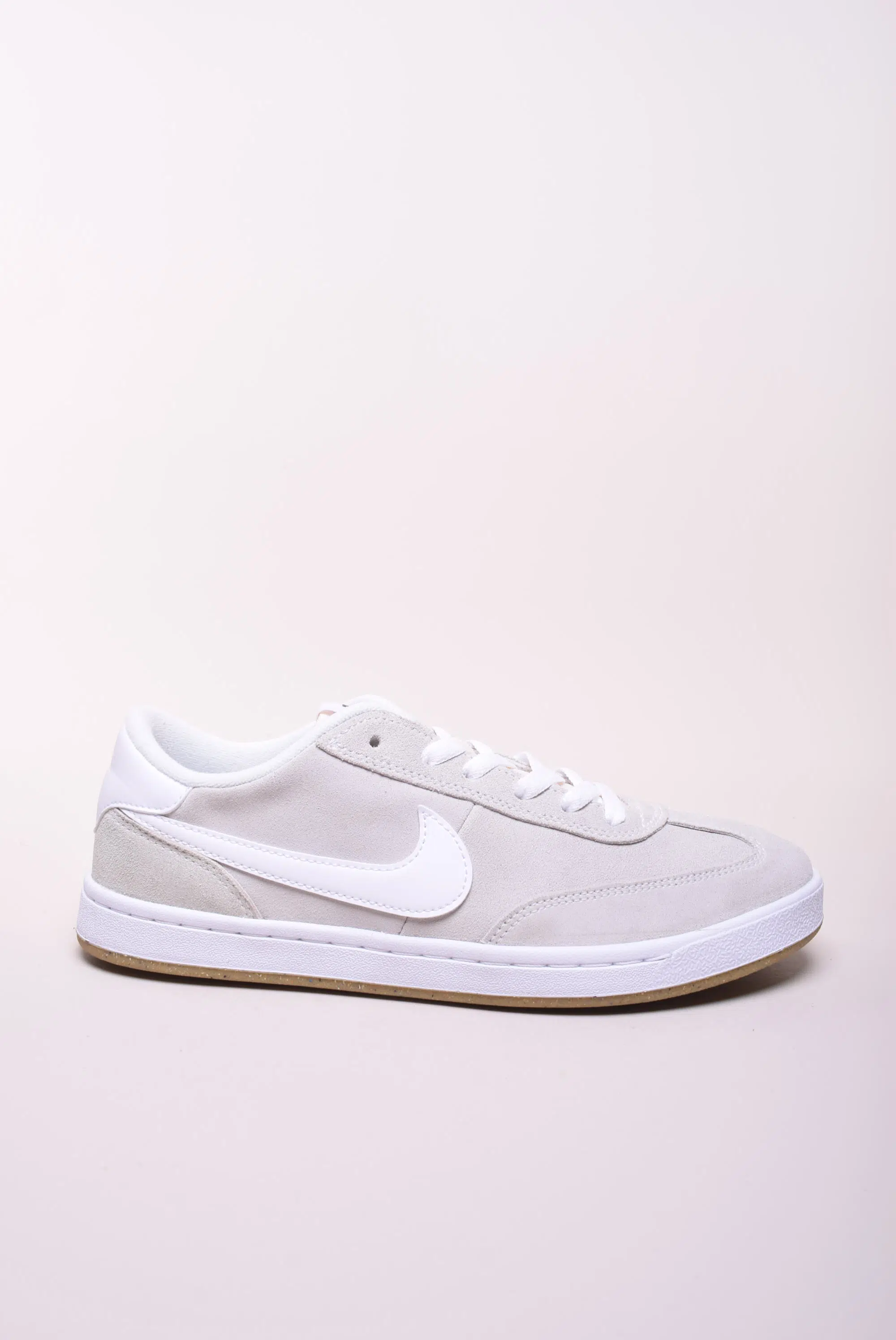 Sneakers barbati SB FC Classic