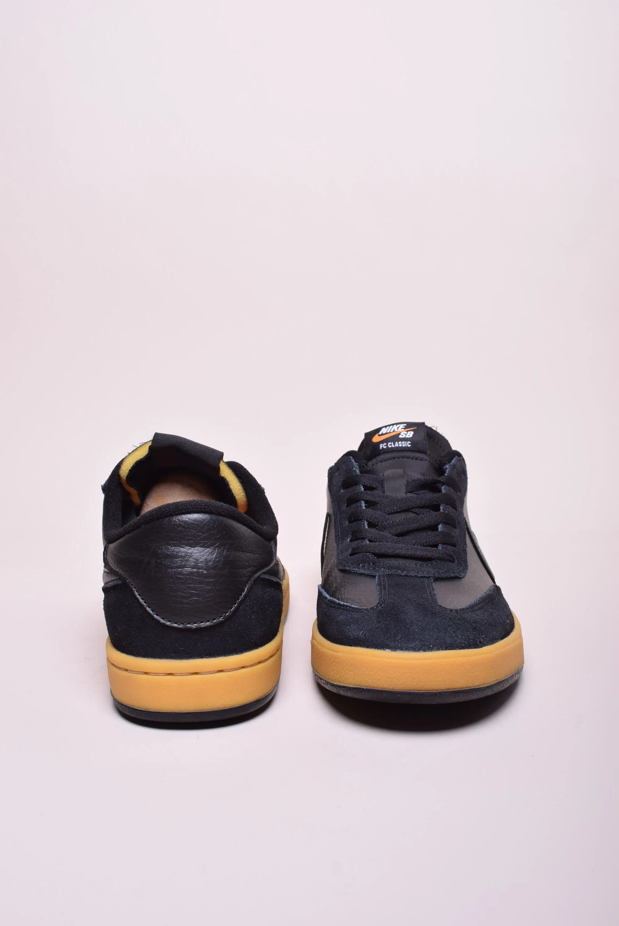 Sneakers barbati SB FC Classic [3]