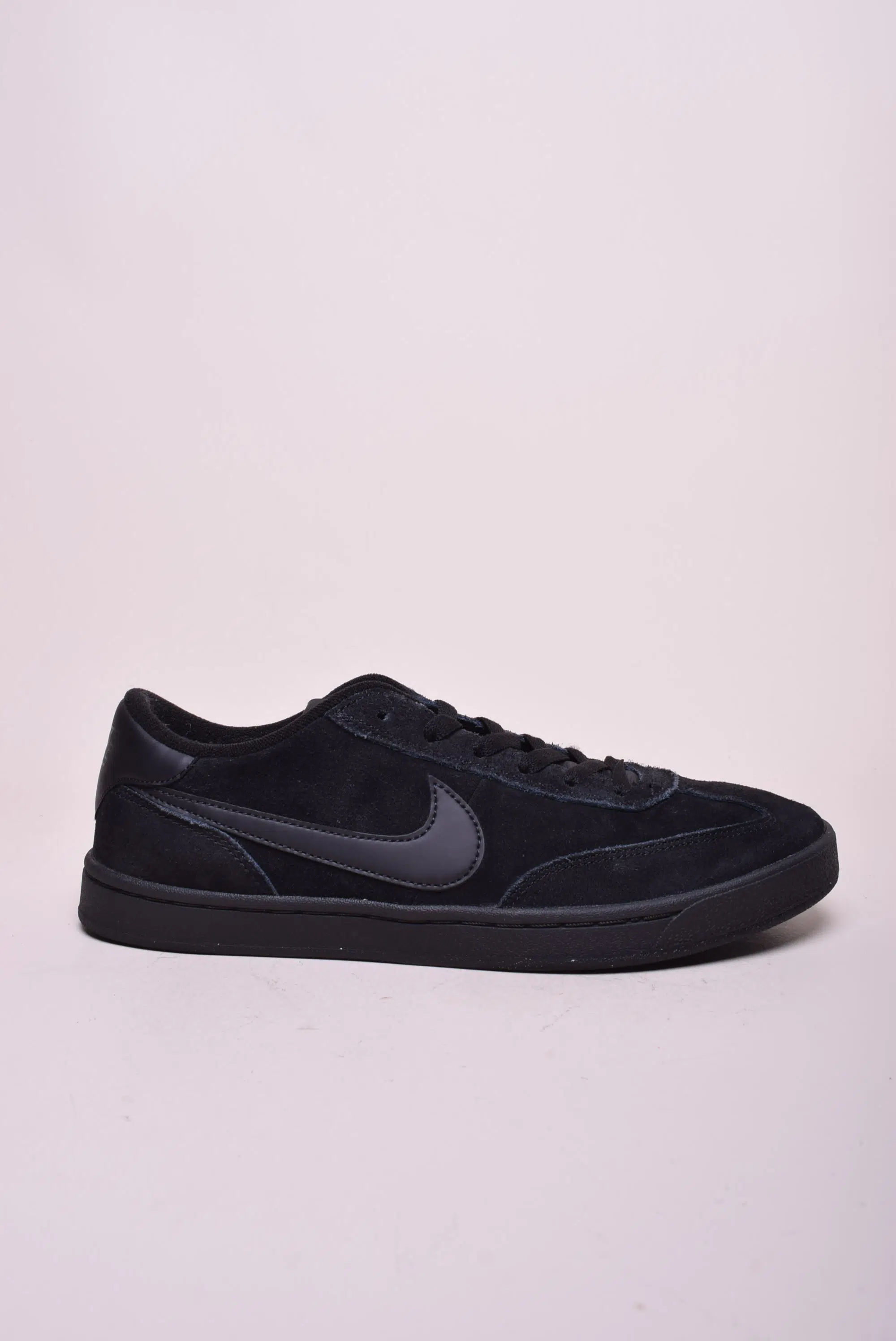 Adidasi barbati SB FC Classic