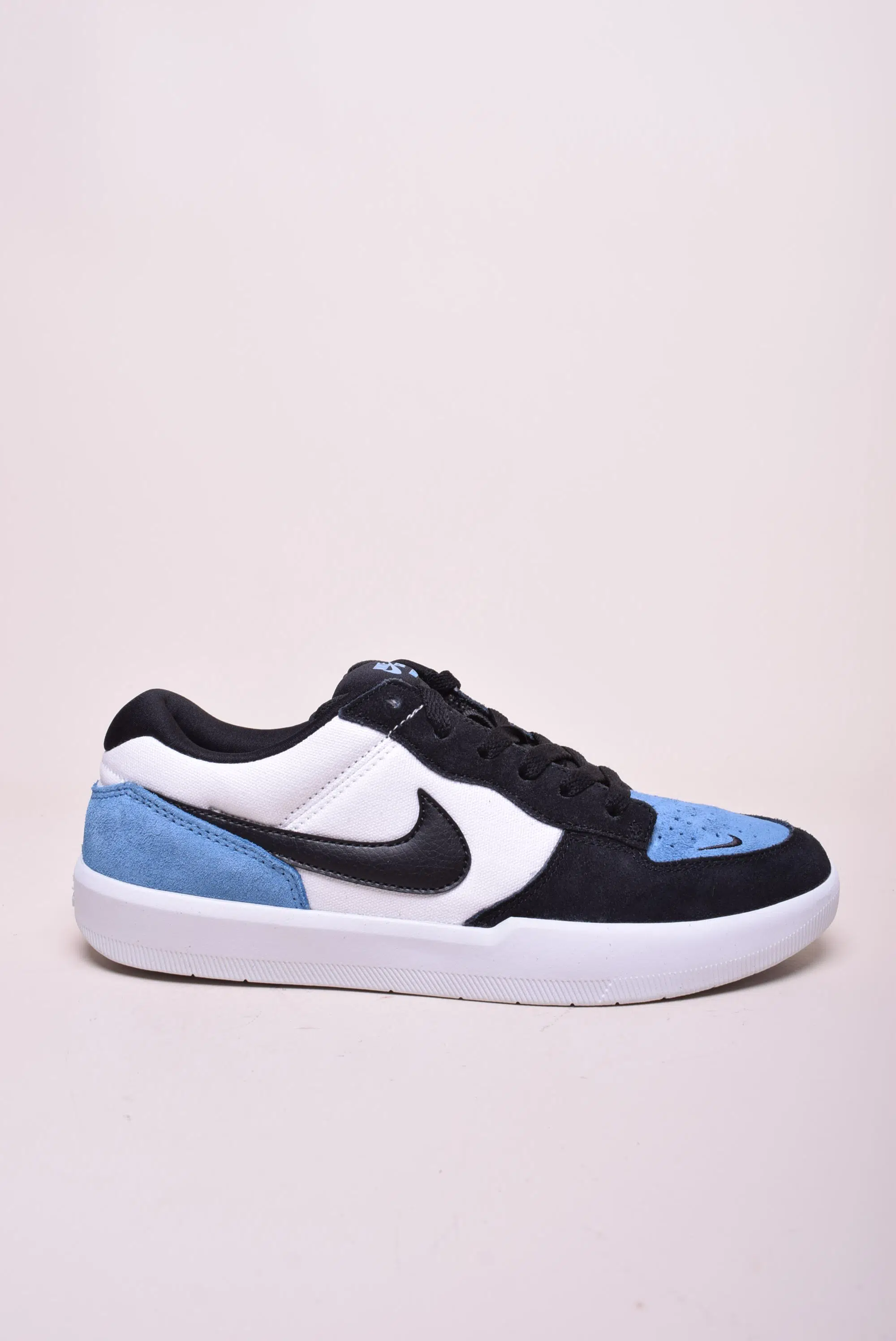 Sneakers barbati SB Force 58
