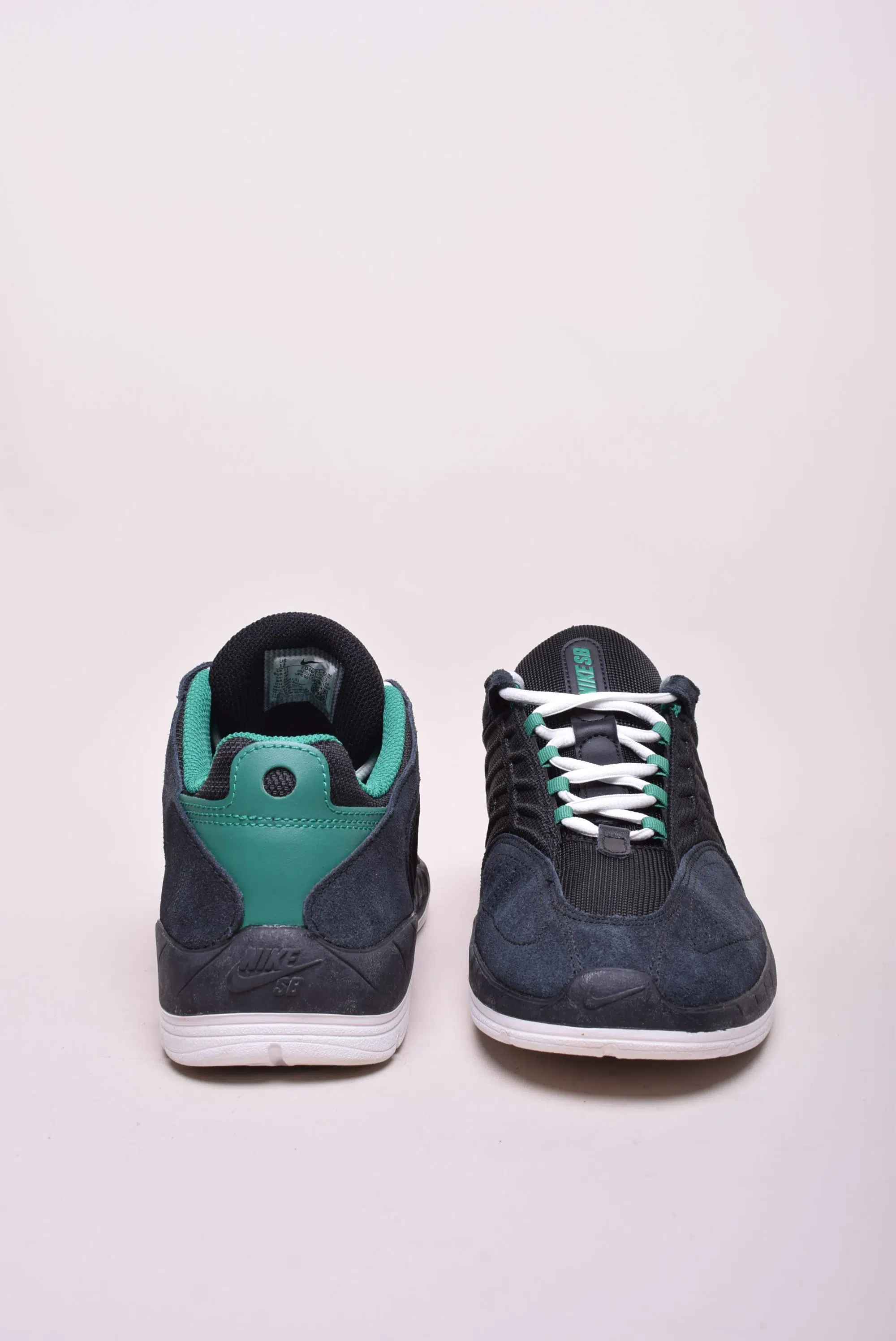 Sneakers barbati SB Vertebrae [3]