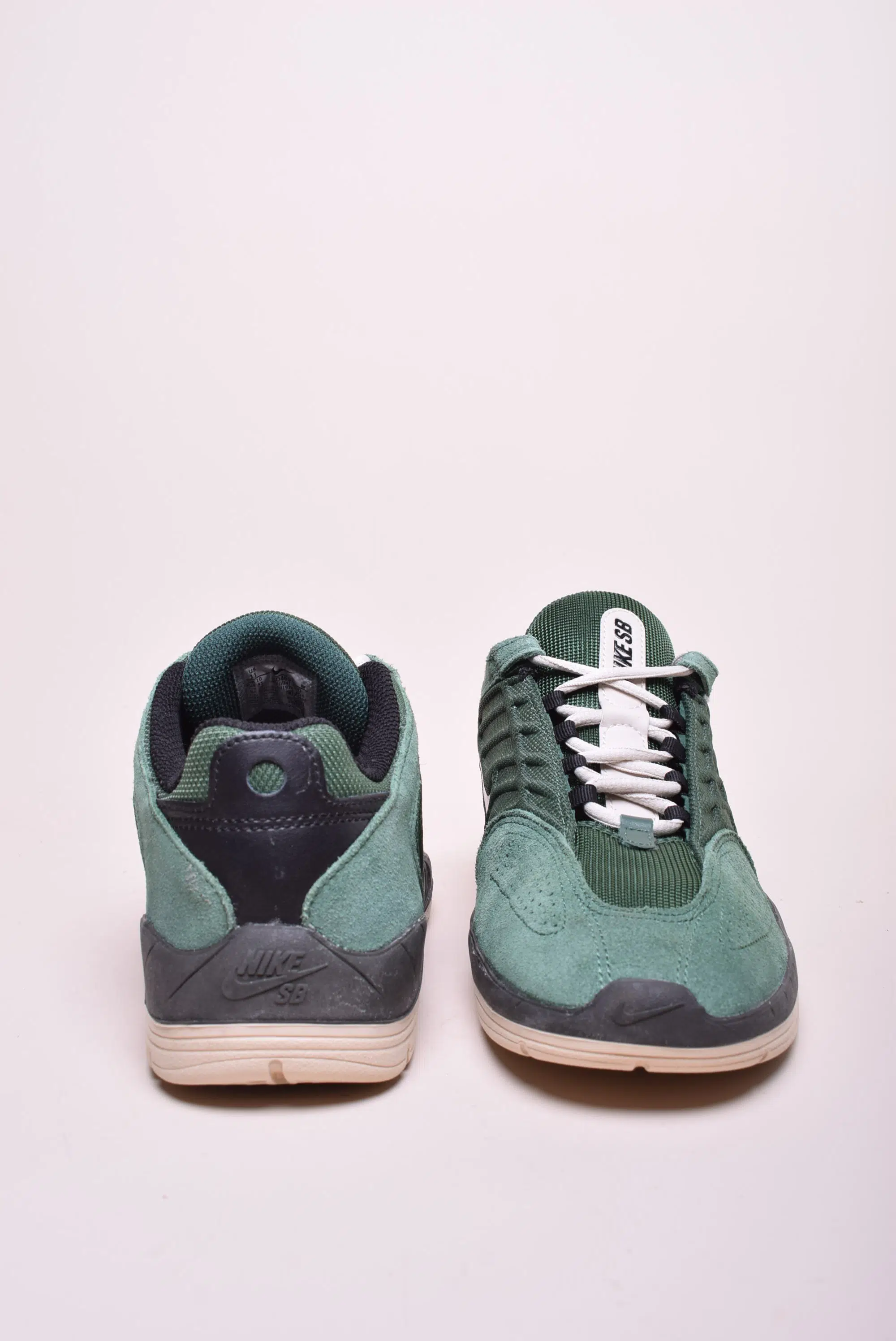 Sneakers barbati SB Vertebrae [3]