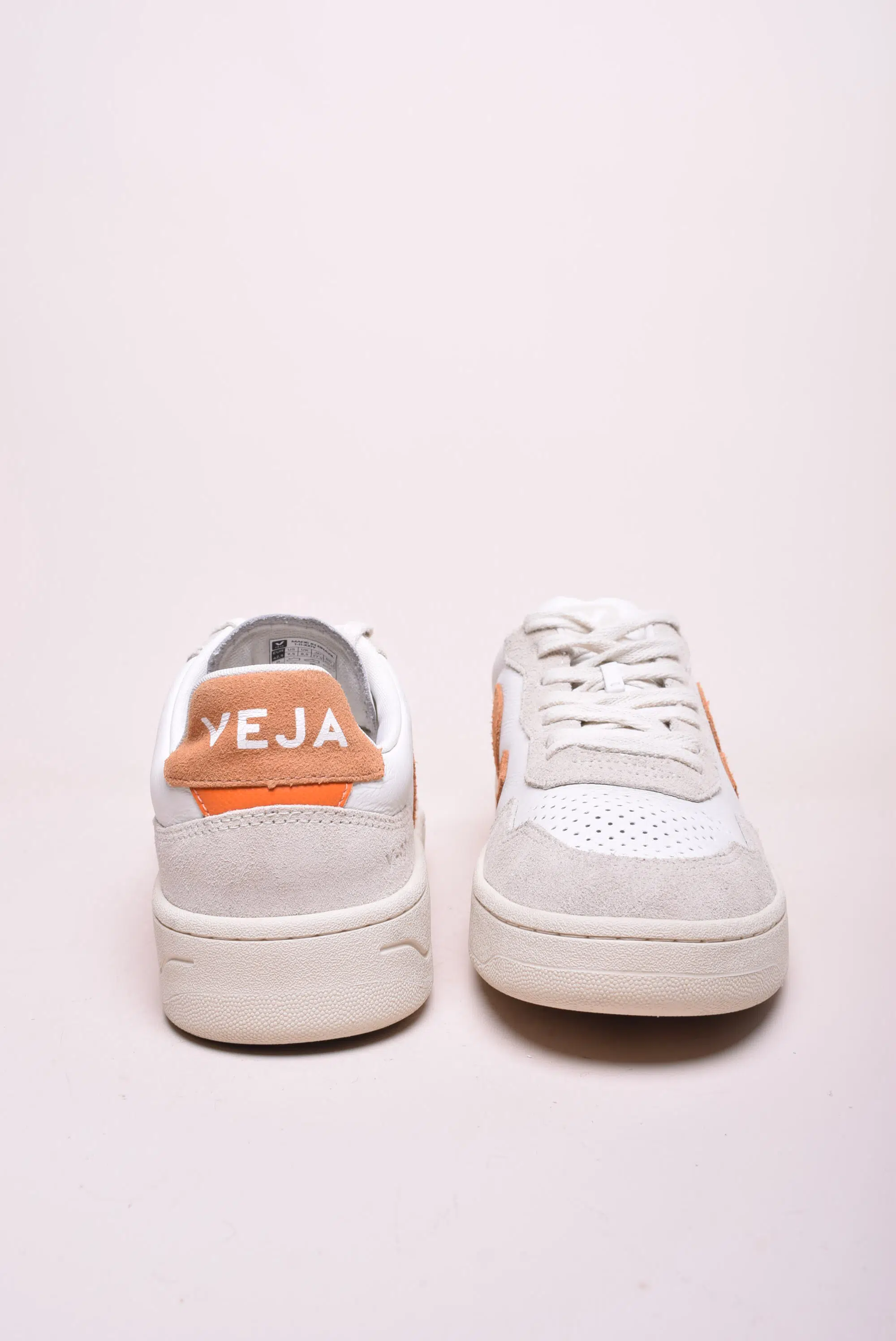 Sneakers barbati V-90 [3]