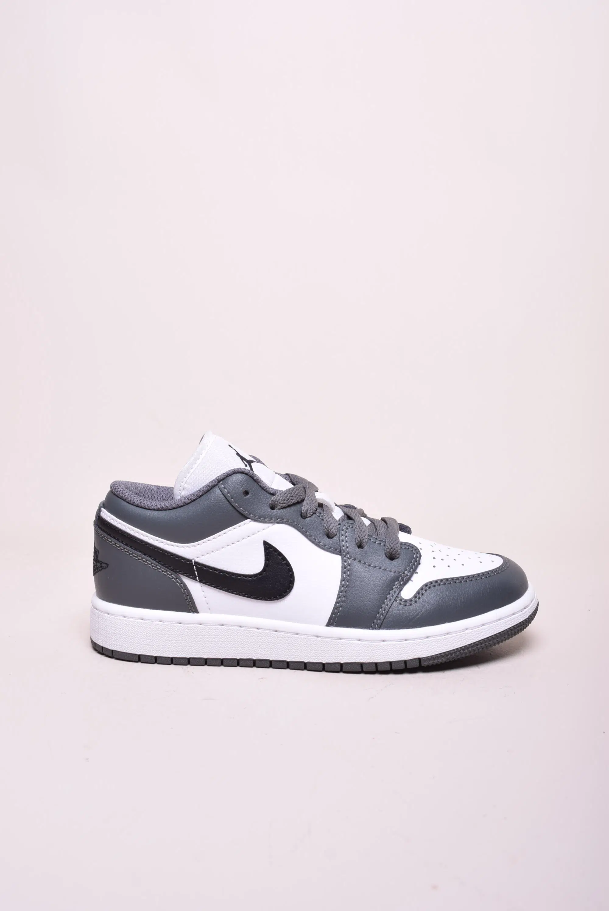 Adidasi copii Air Jordan 1 Low