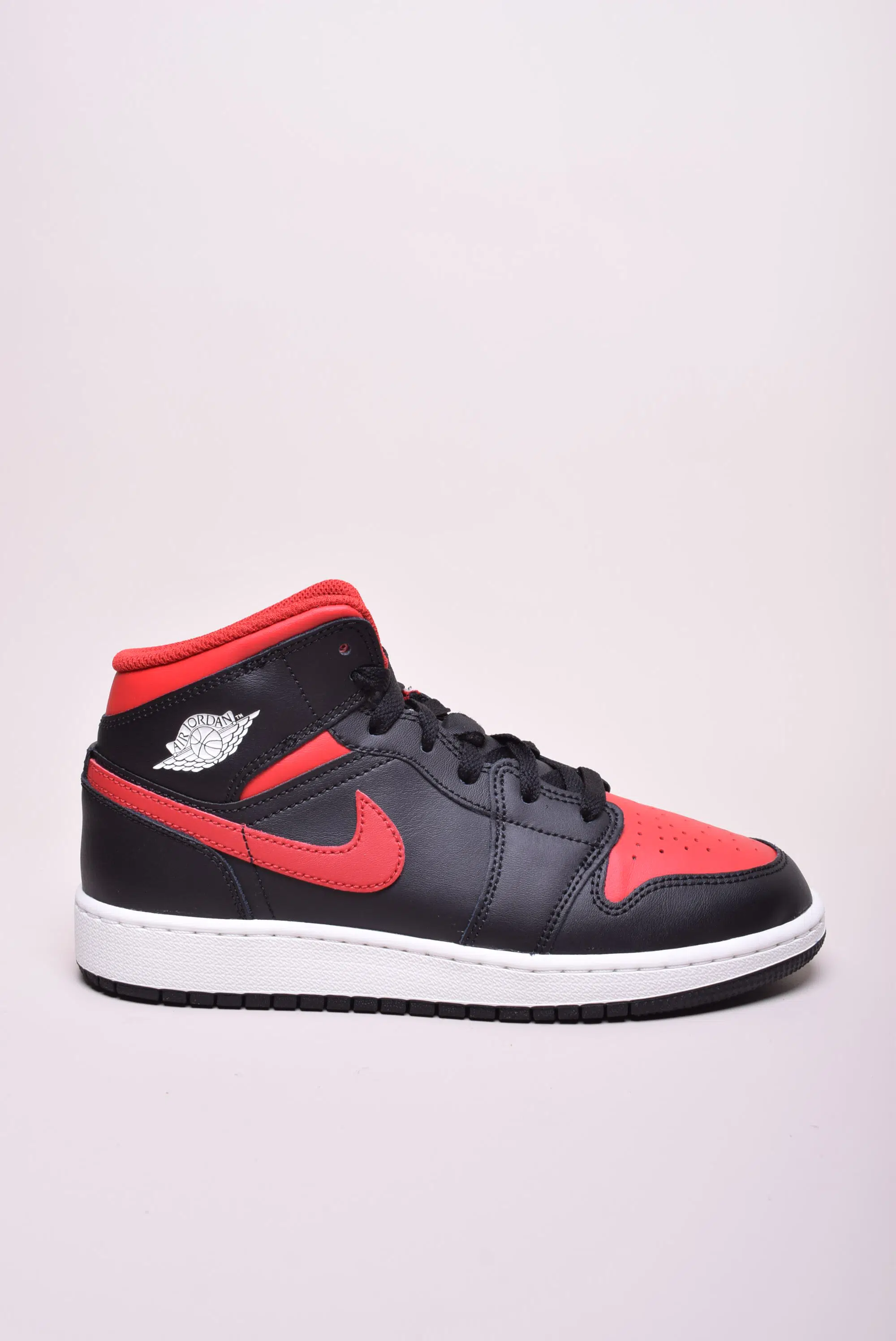 Sneakers copii Air Jordan 1 Mid