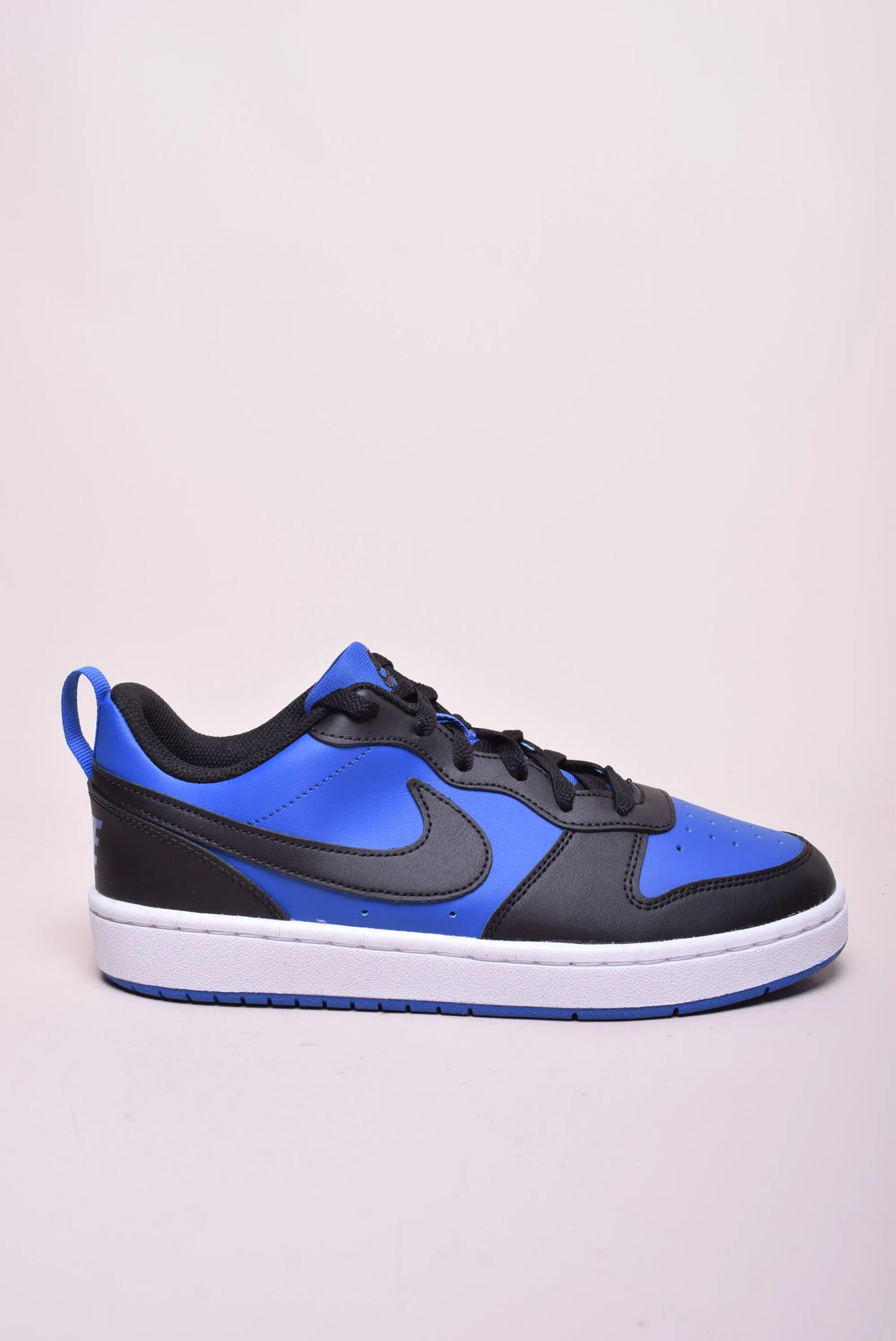 Adidasi copii Court Borough Low Recraft GS
