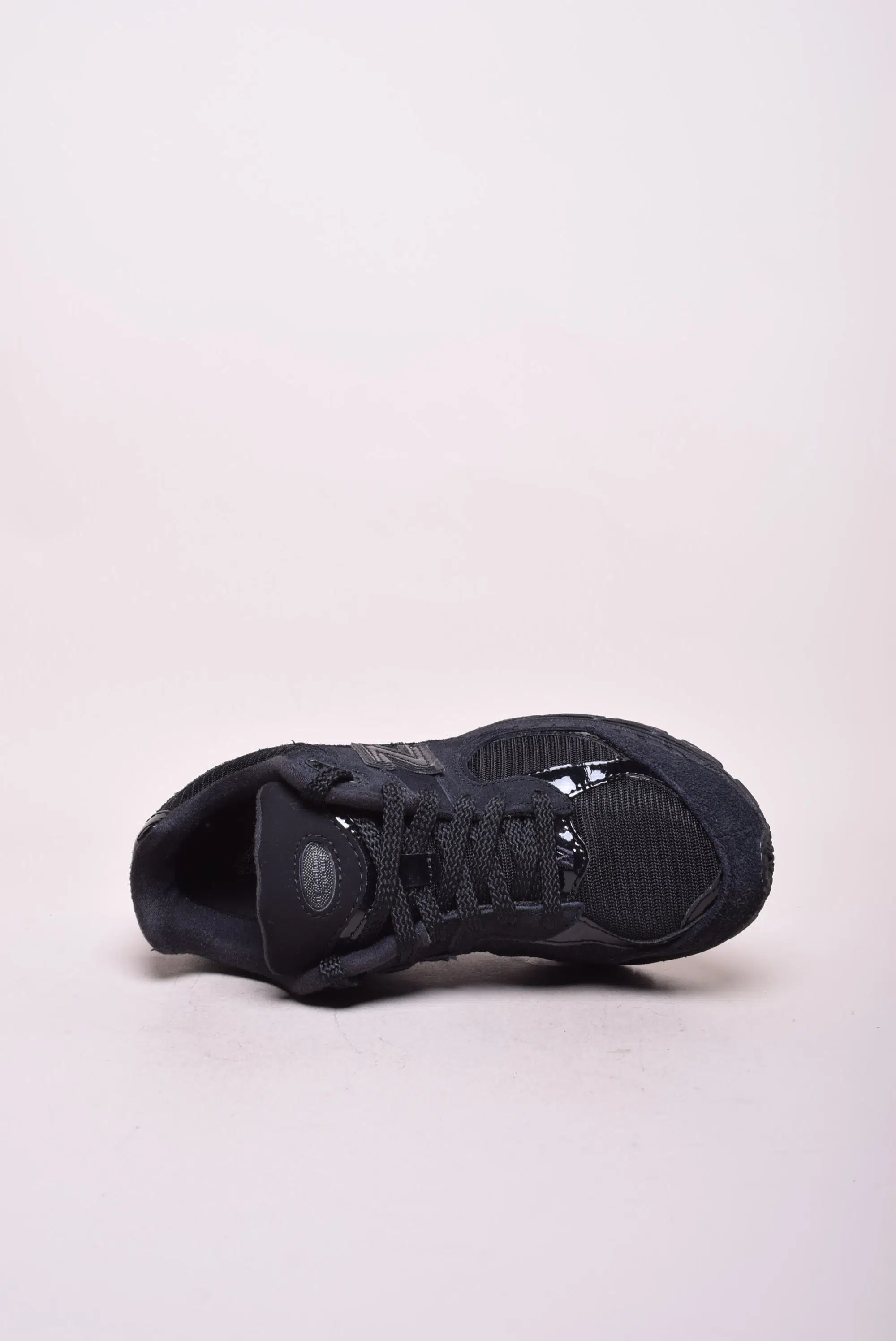 Sneakers unisex 2002R [4]