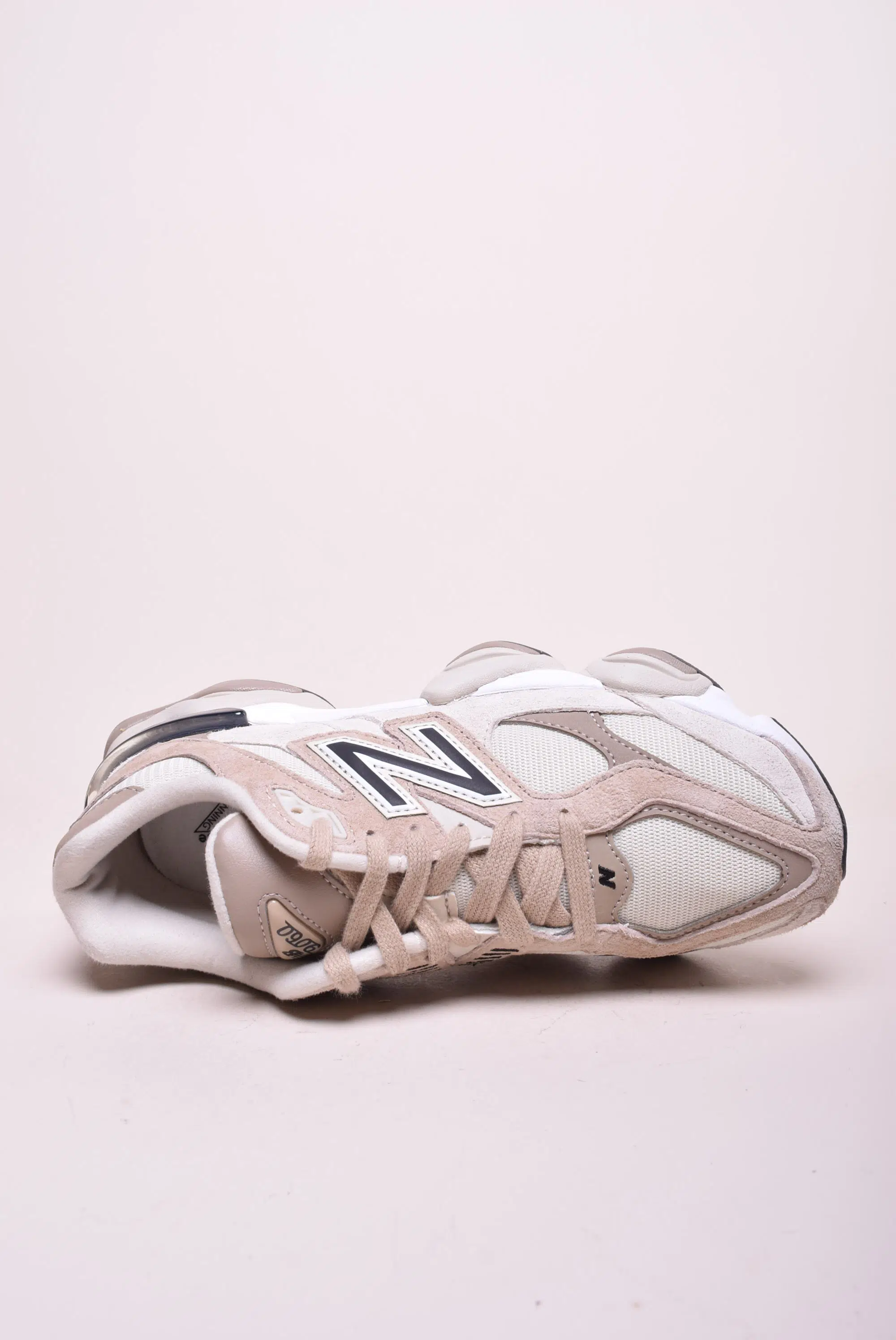 Sneakers dama 9060 [4]