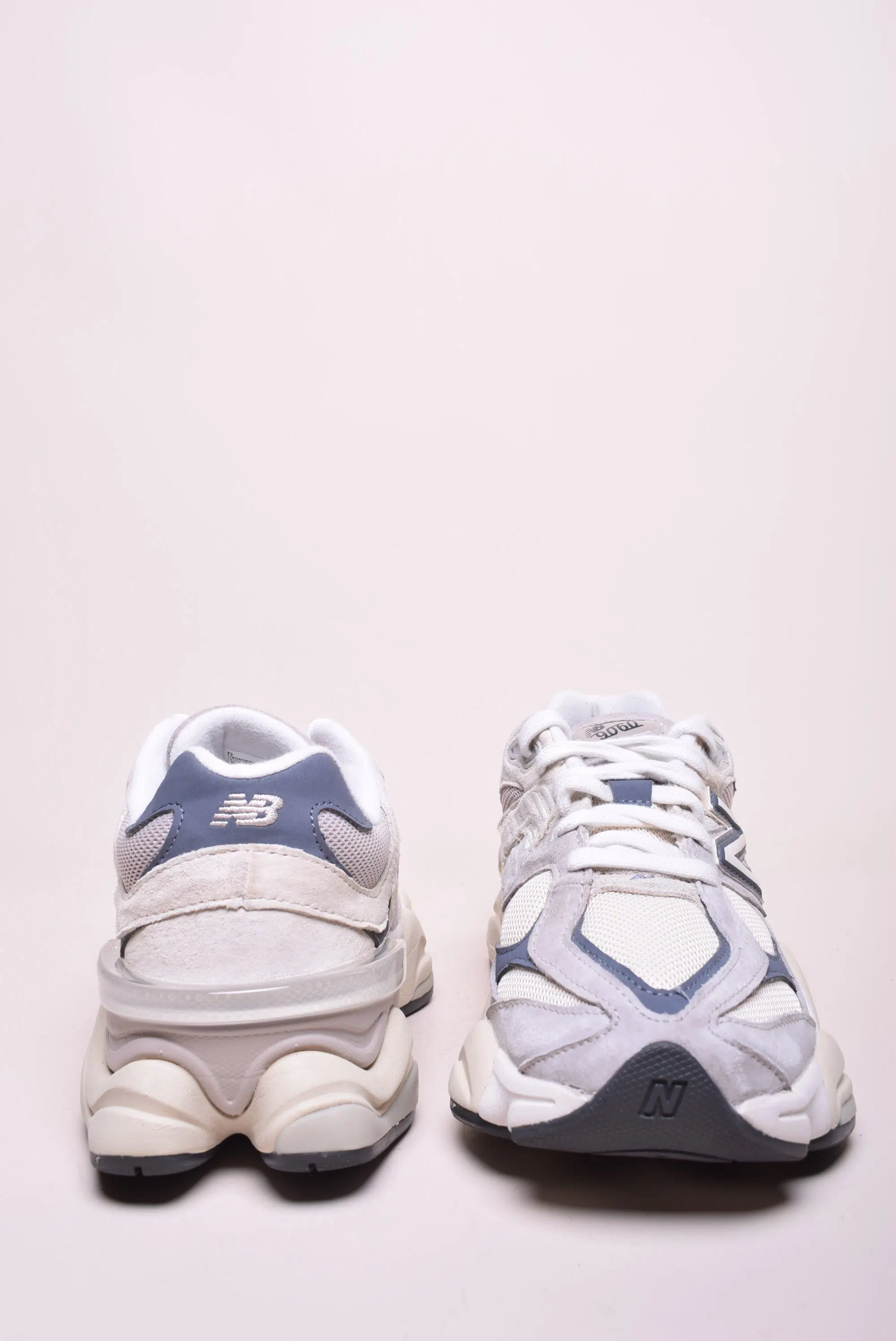 Sneakers dama 9060 [3]