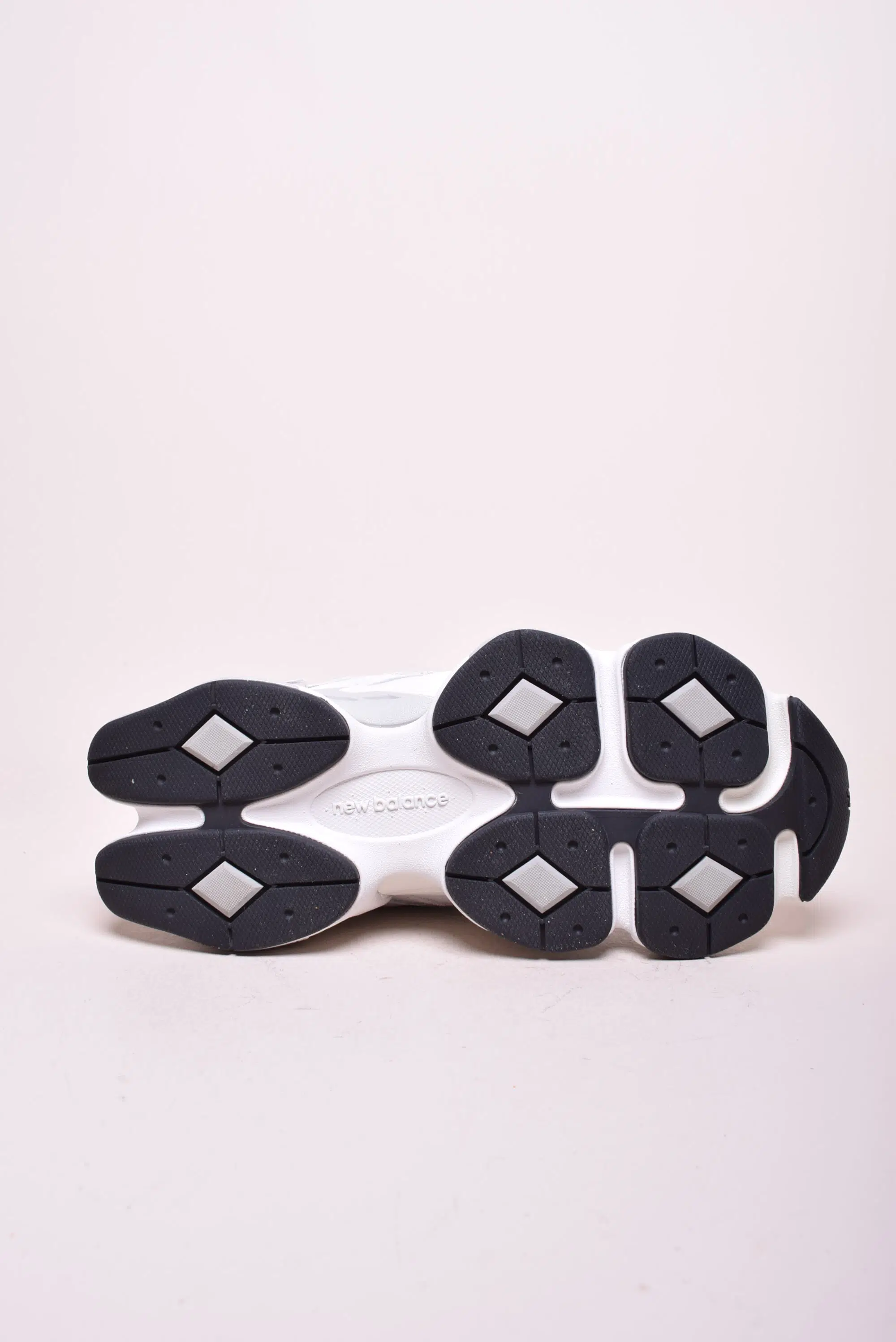 Sneakers dama 9060 [2]