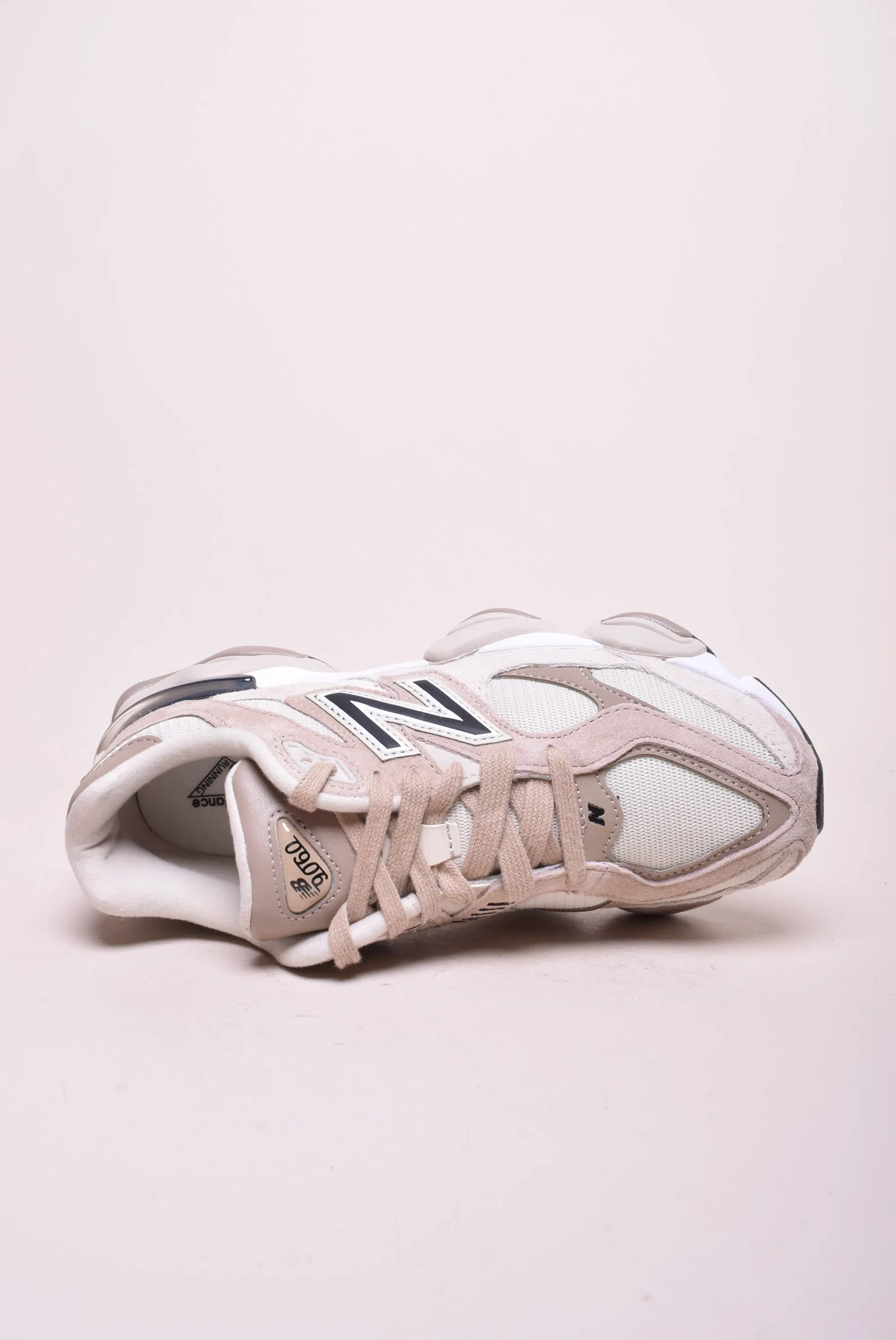 Sneakers dama 9060 [4]