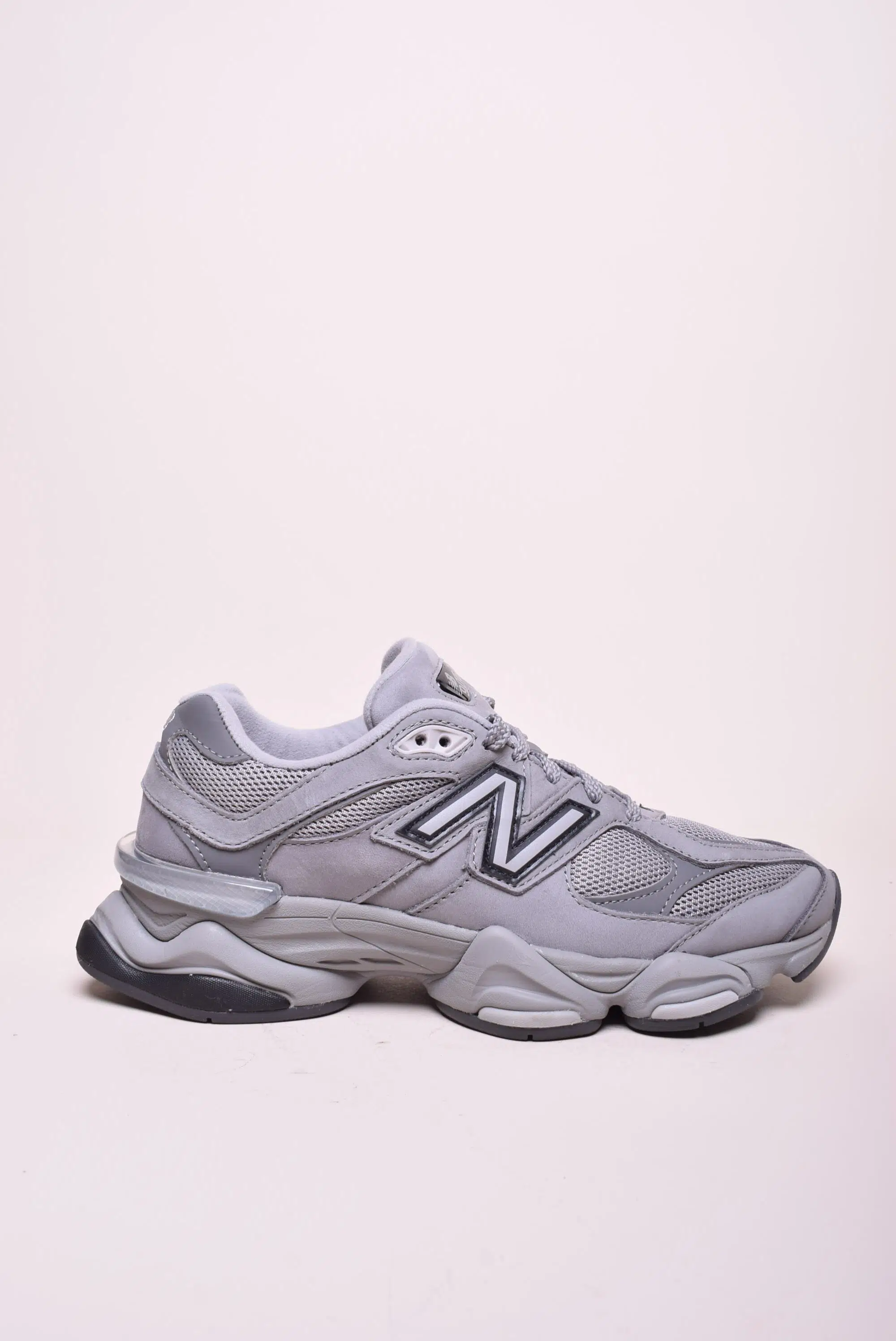 Sneakers dama 9060