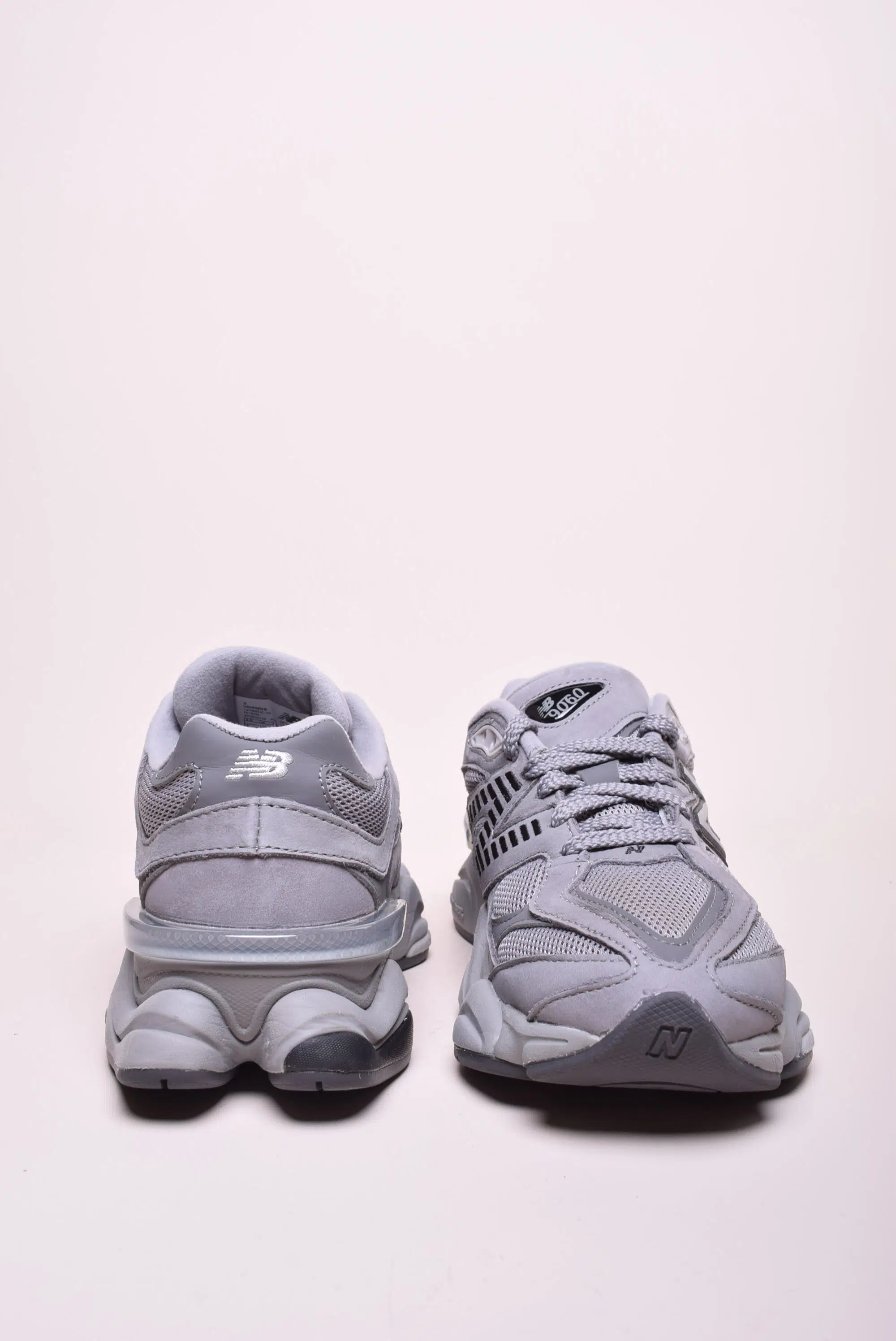 Sneakers dama 9060 [3]