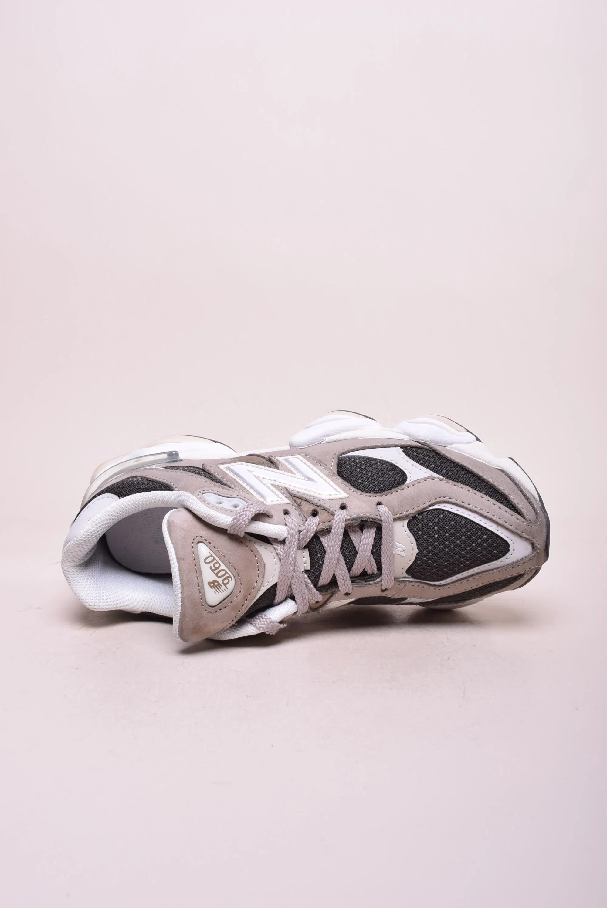 Sneakers dama 9060 [4]