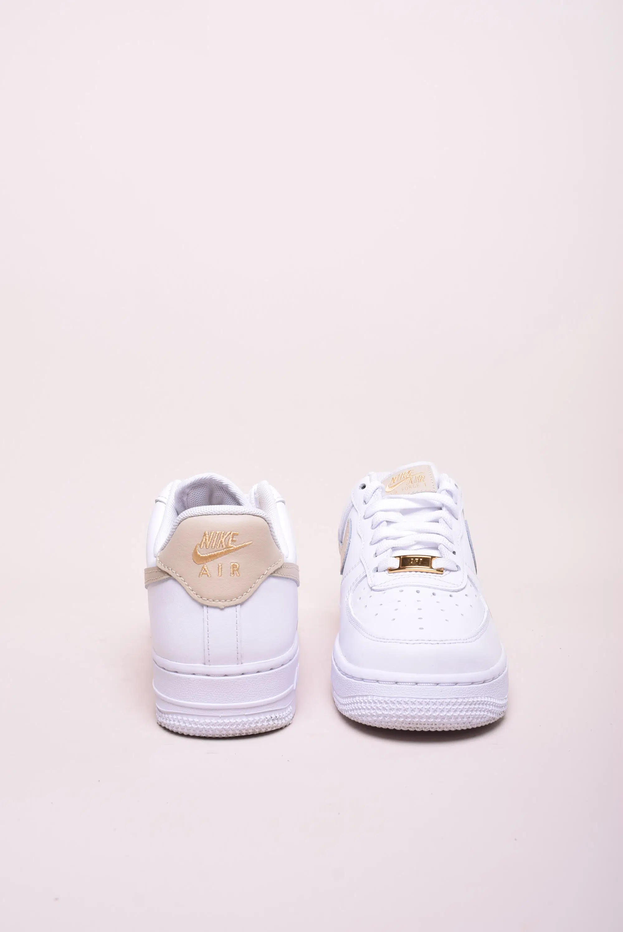 Sneakers dama Air Force 1 '07 [3]