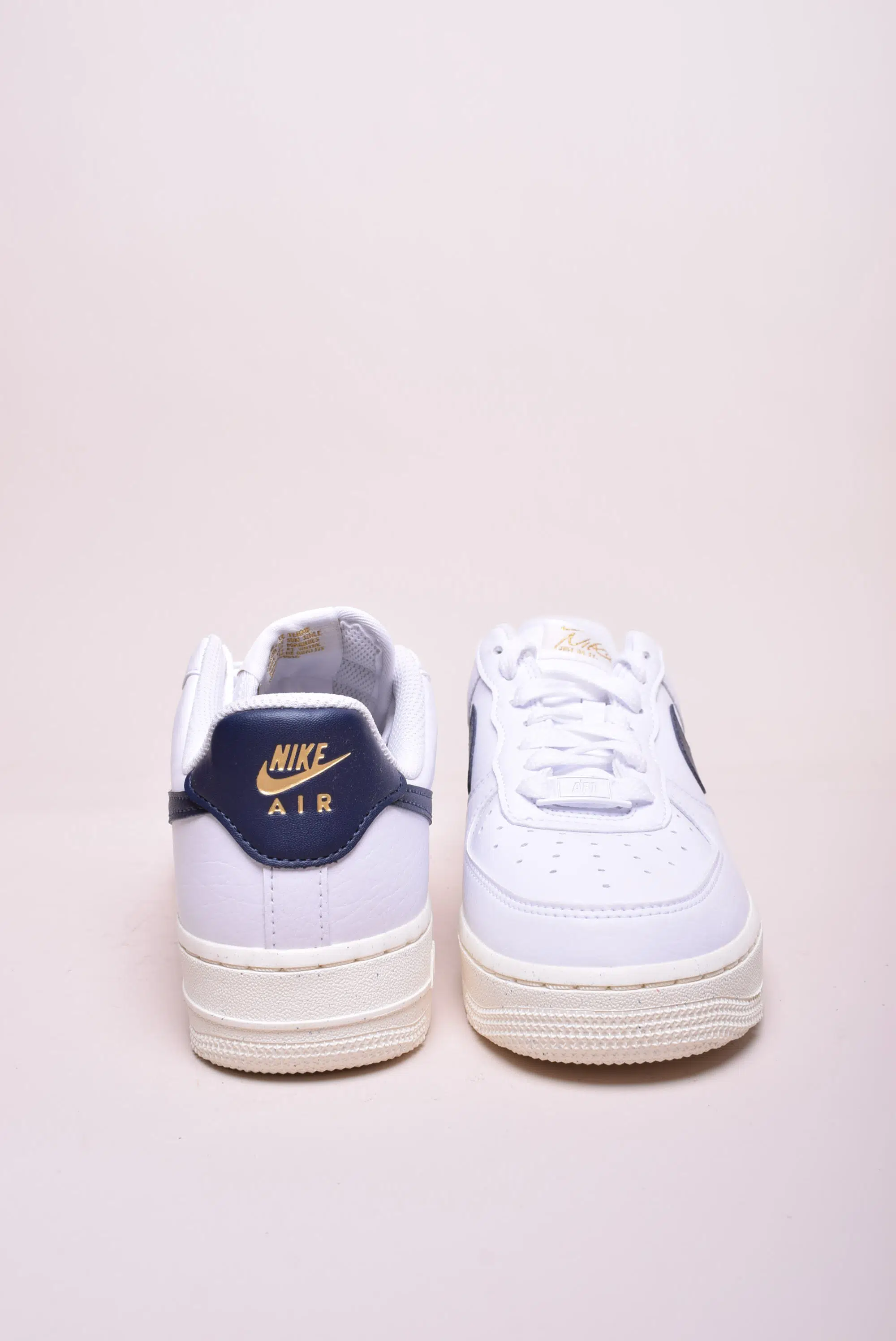Sneakers dama Air Force 1 '07 [3]