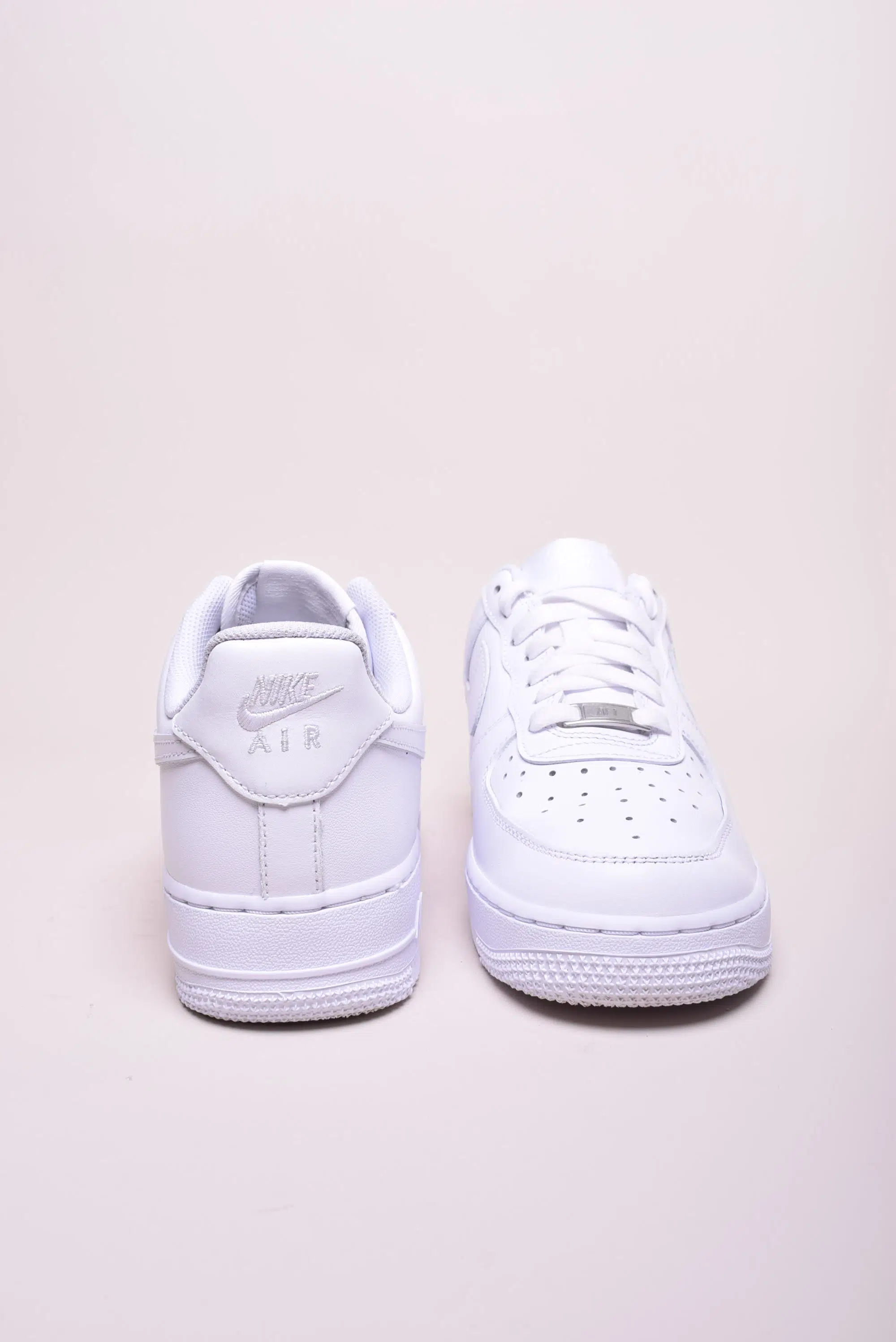 Sneakers dama Air Force 1 '07 [3]
