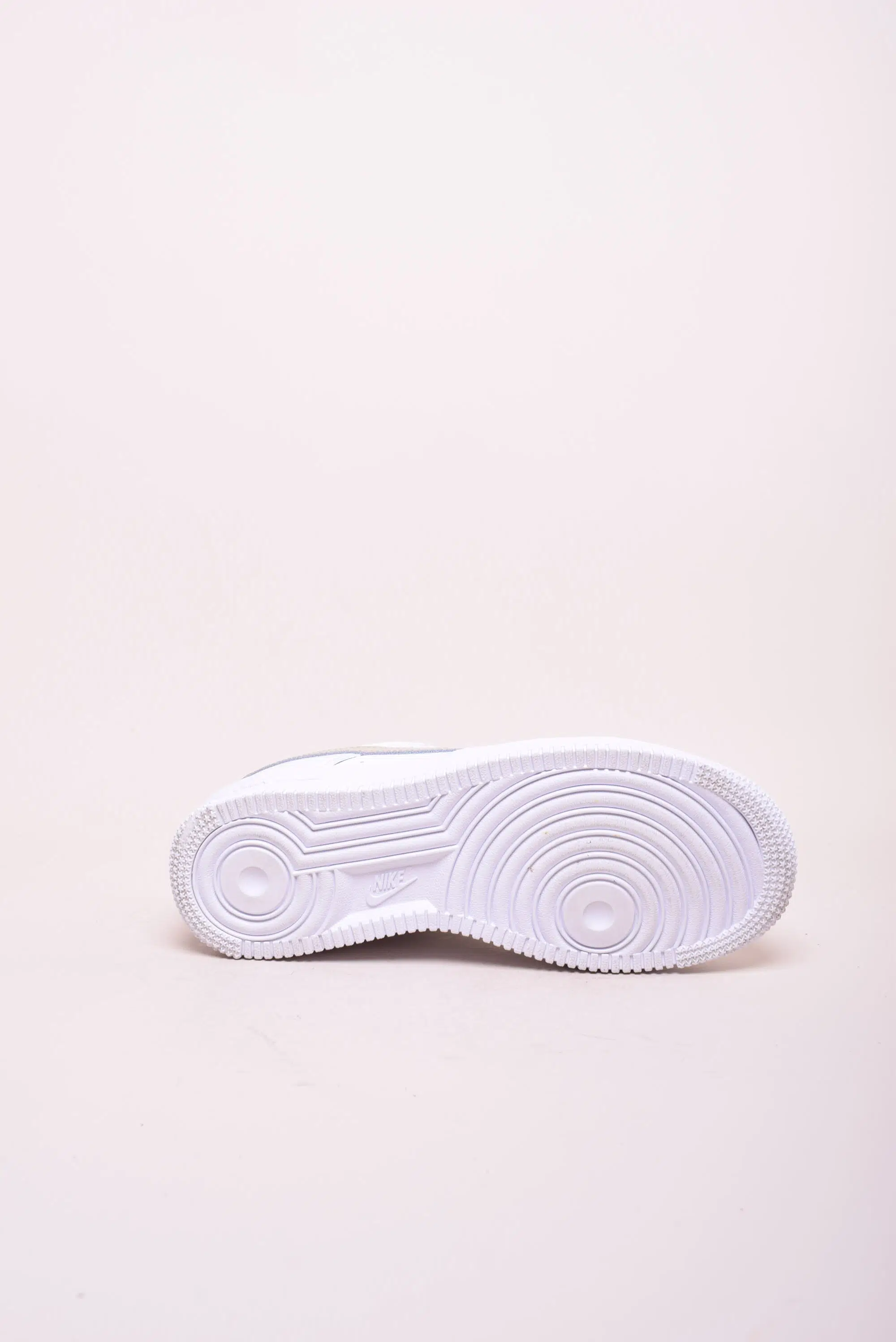 Sneakers dama Air Force 1 '07 [2]