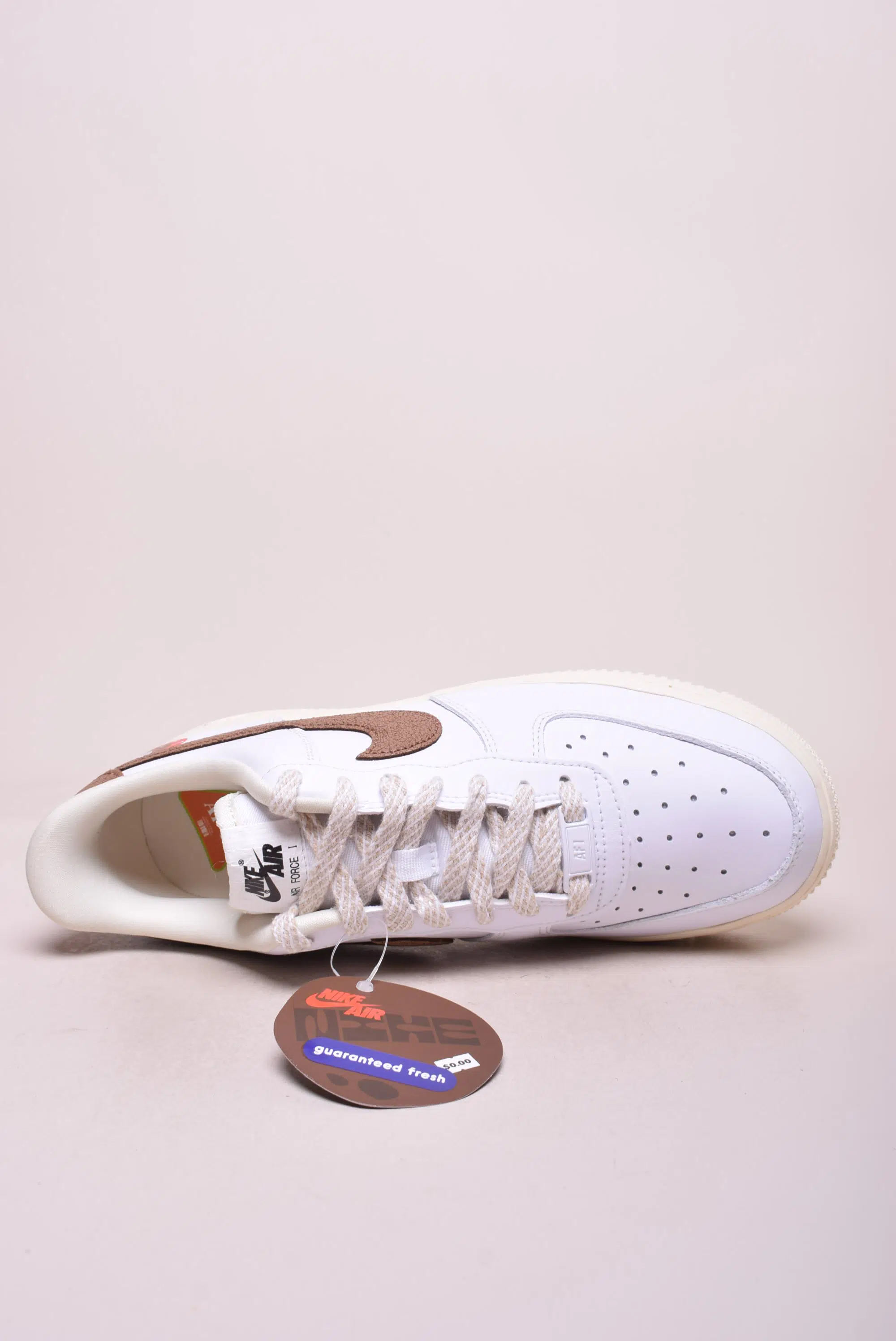 Sneakers dama Air Force 1 '07 LX Coconut [4]