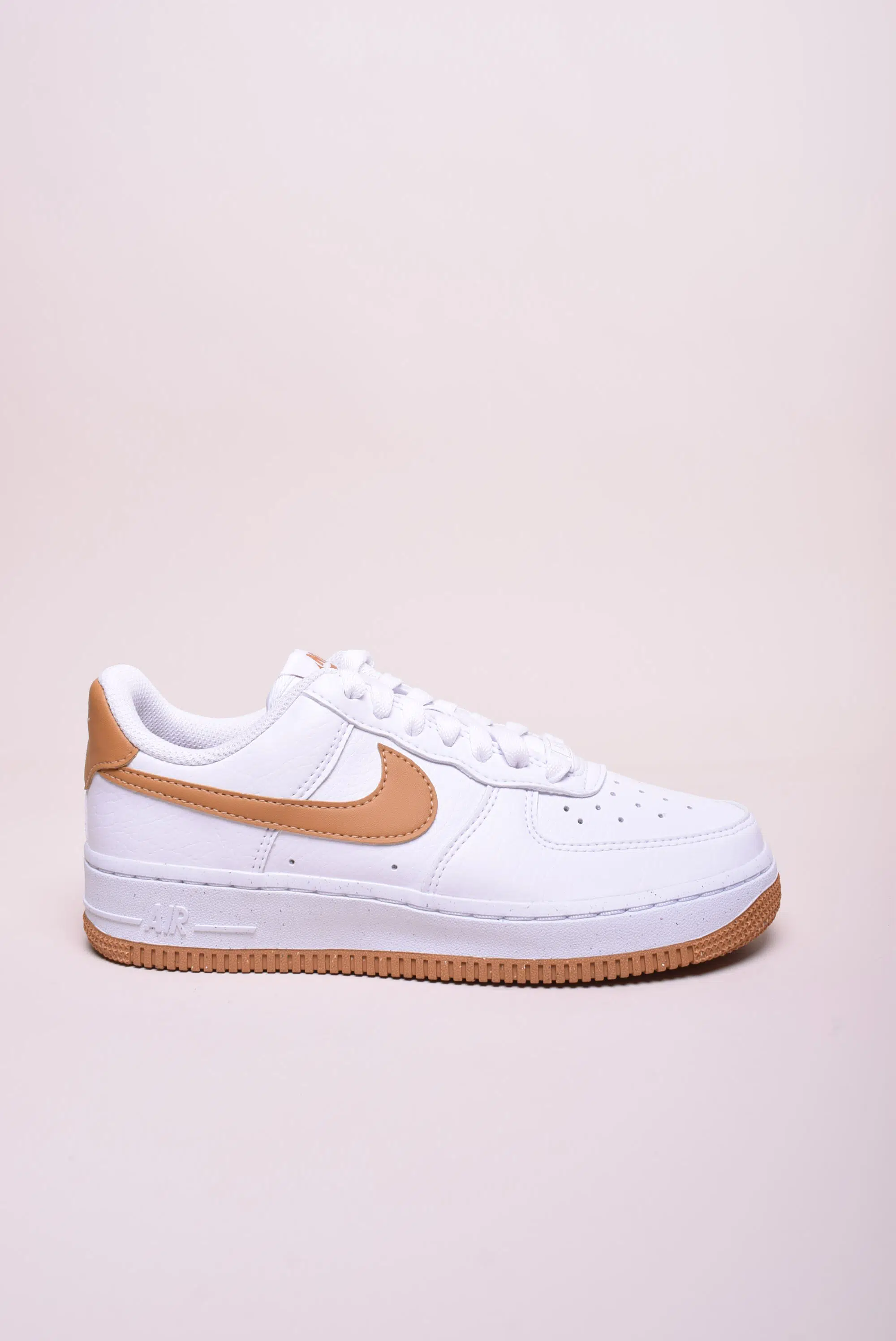 Sneakers dama Air Force 1 '07 Next Nature [1]
