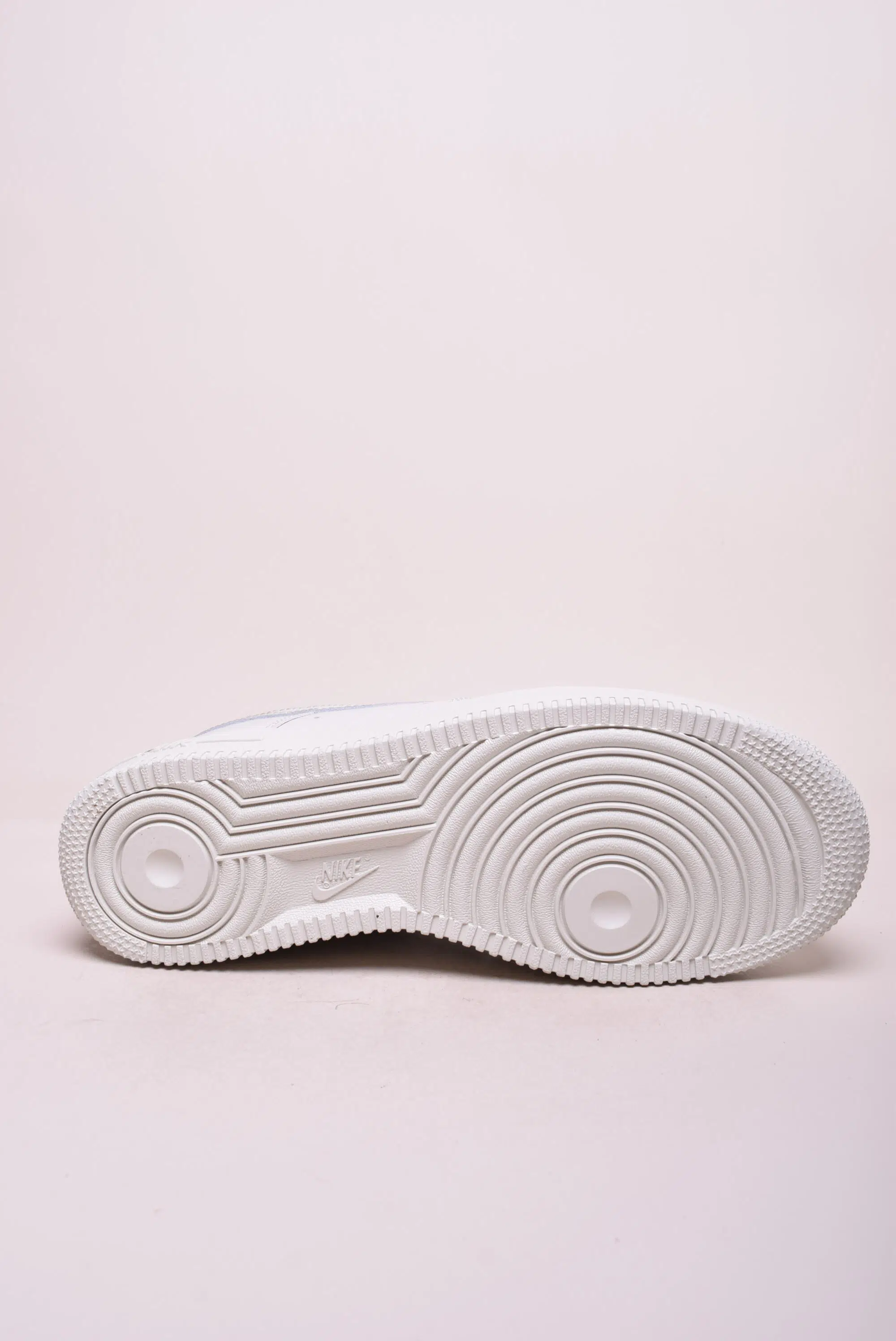 Sneakers dama Air Force 1 LO PRM "Light Bone" [2]