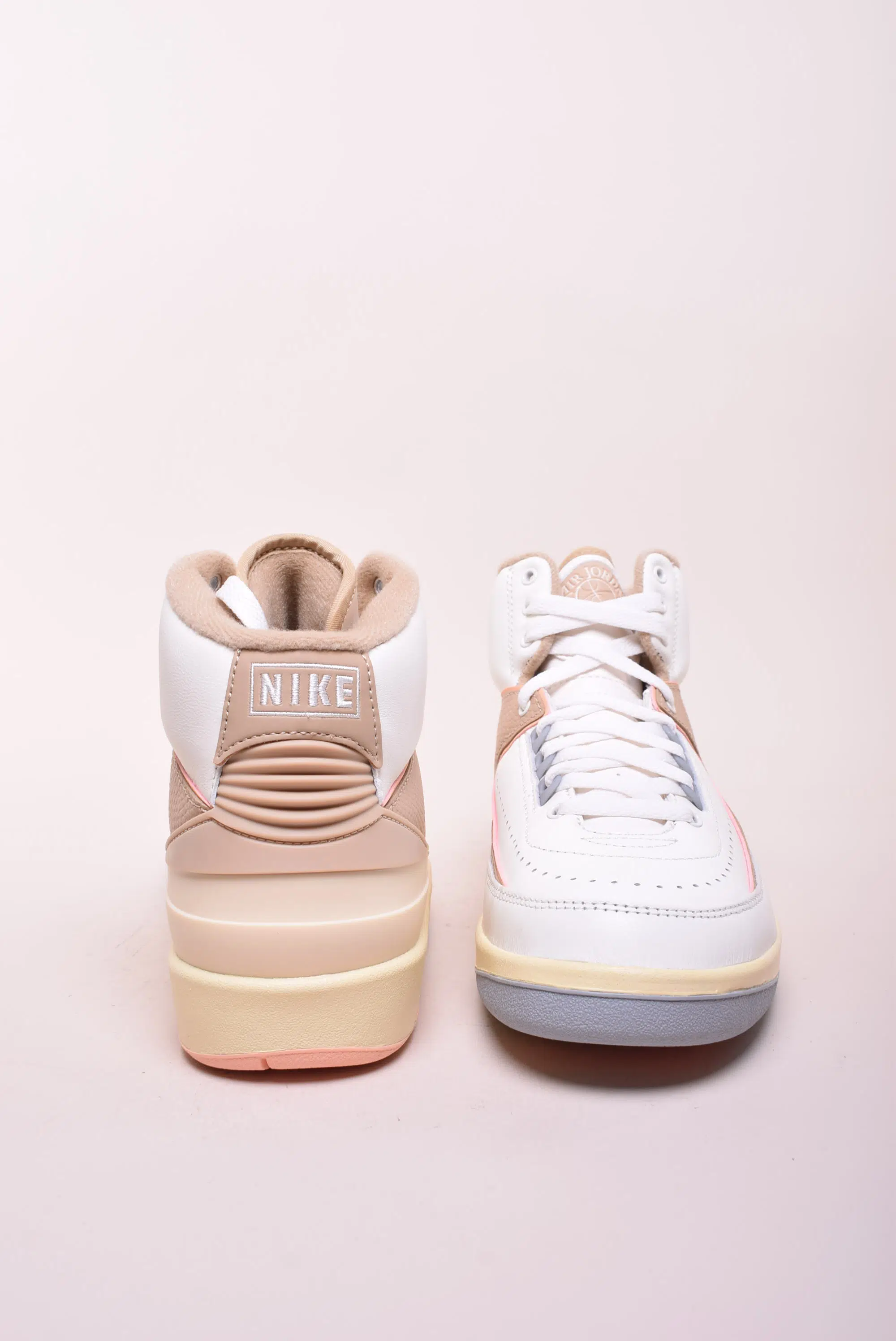 Sneakers dama Air Jordan 2 Retro [3]