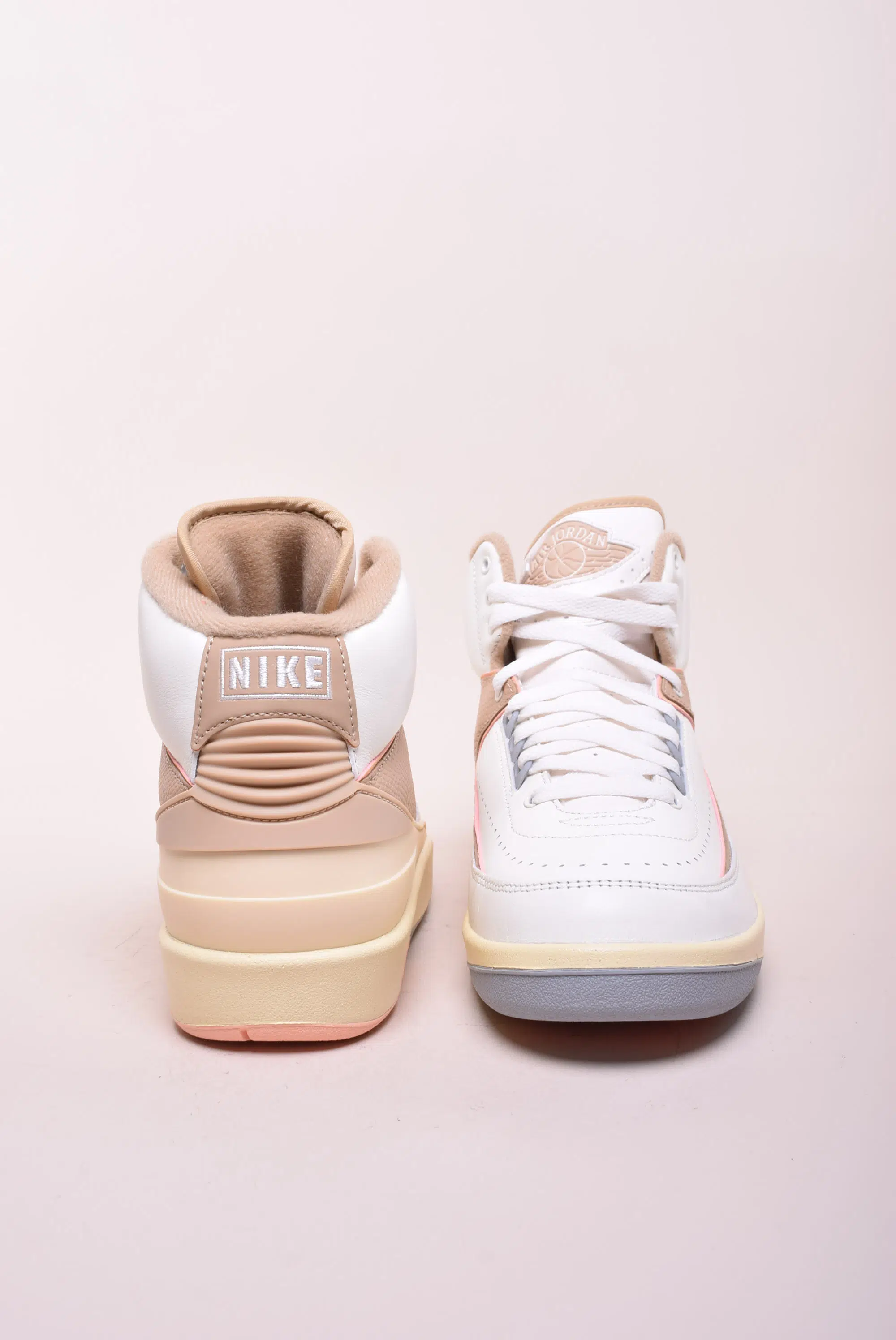 Sneakers dama Air Jordan 2 Retro [3]