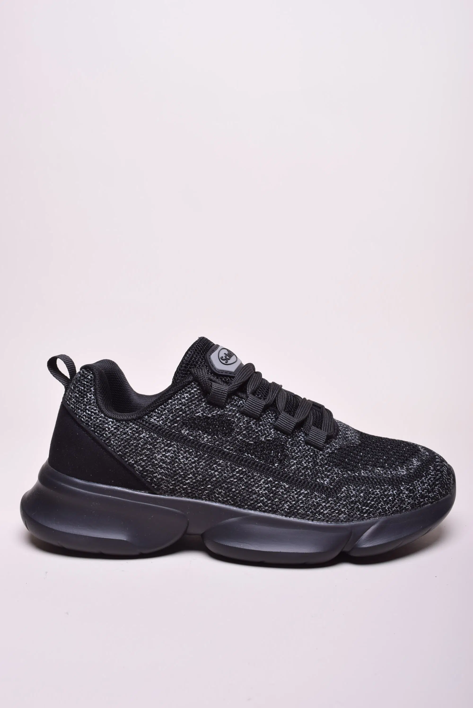 Sneakers dama Camden Two