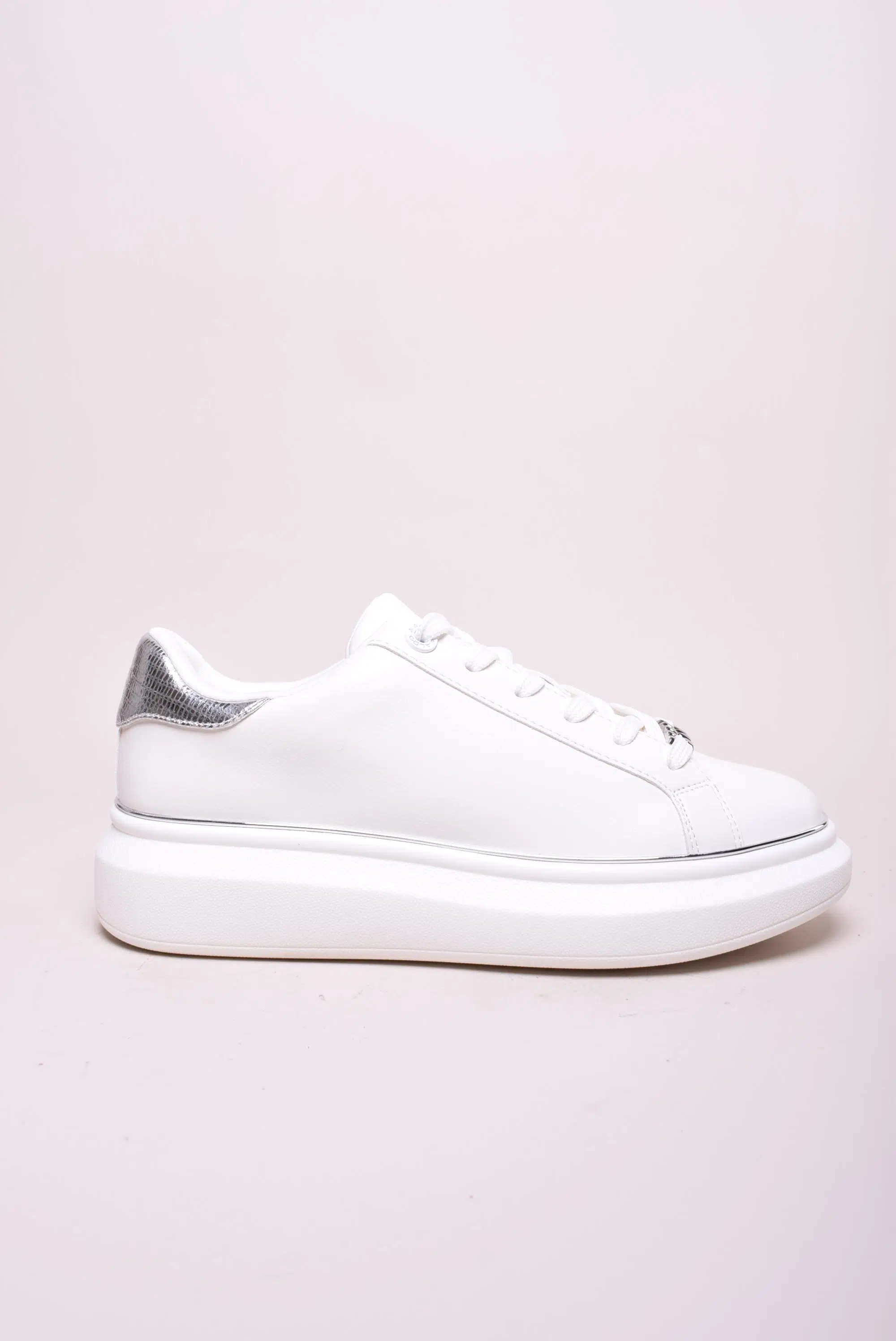 Adidasi dama cu platforma