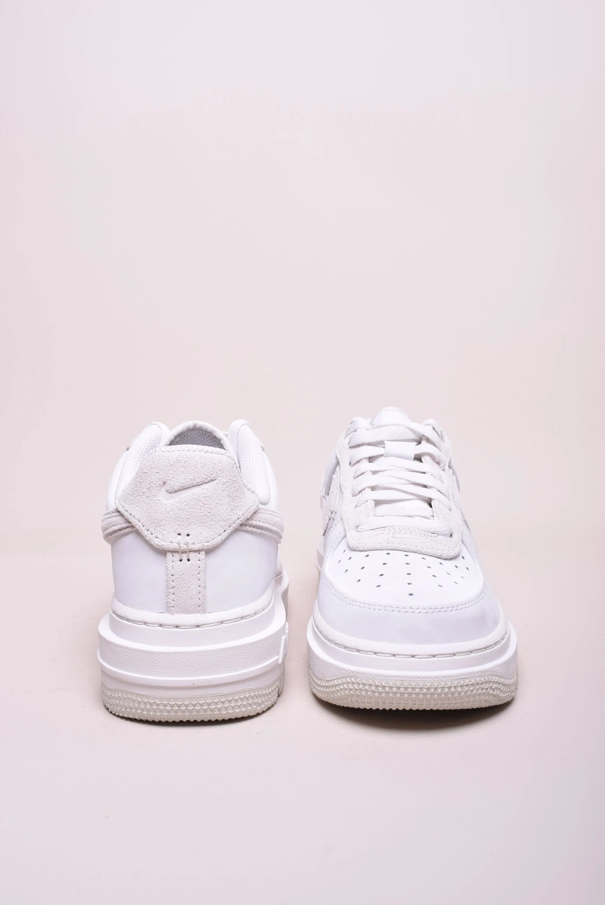 Sneakers dama cu platforma Air Force 1 Luxe [3]