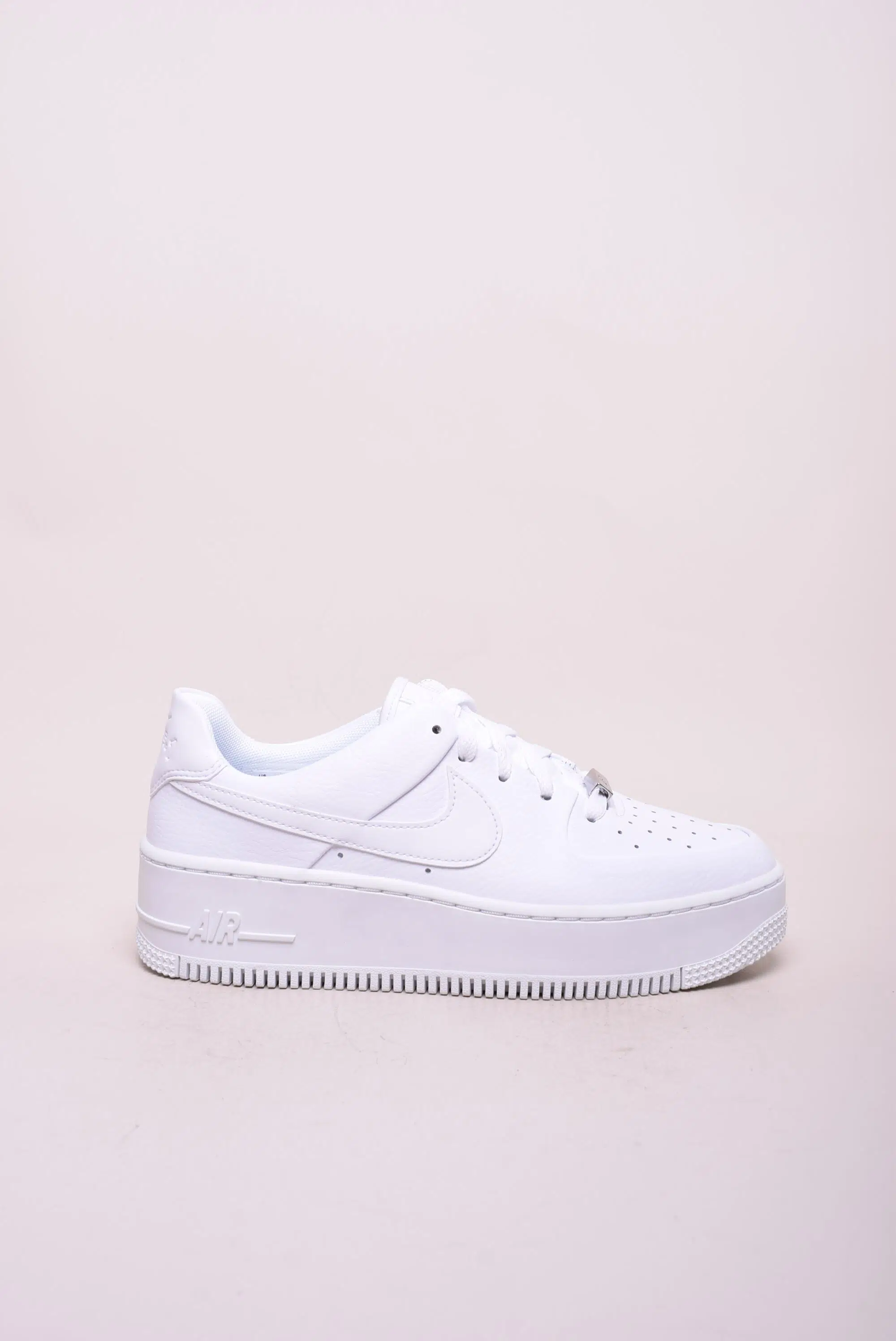 Sneakers dama cu platforma Air Force 1 Sage Low