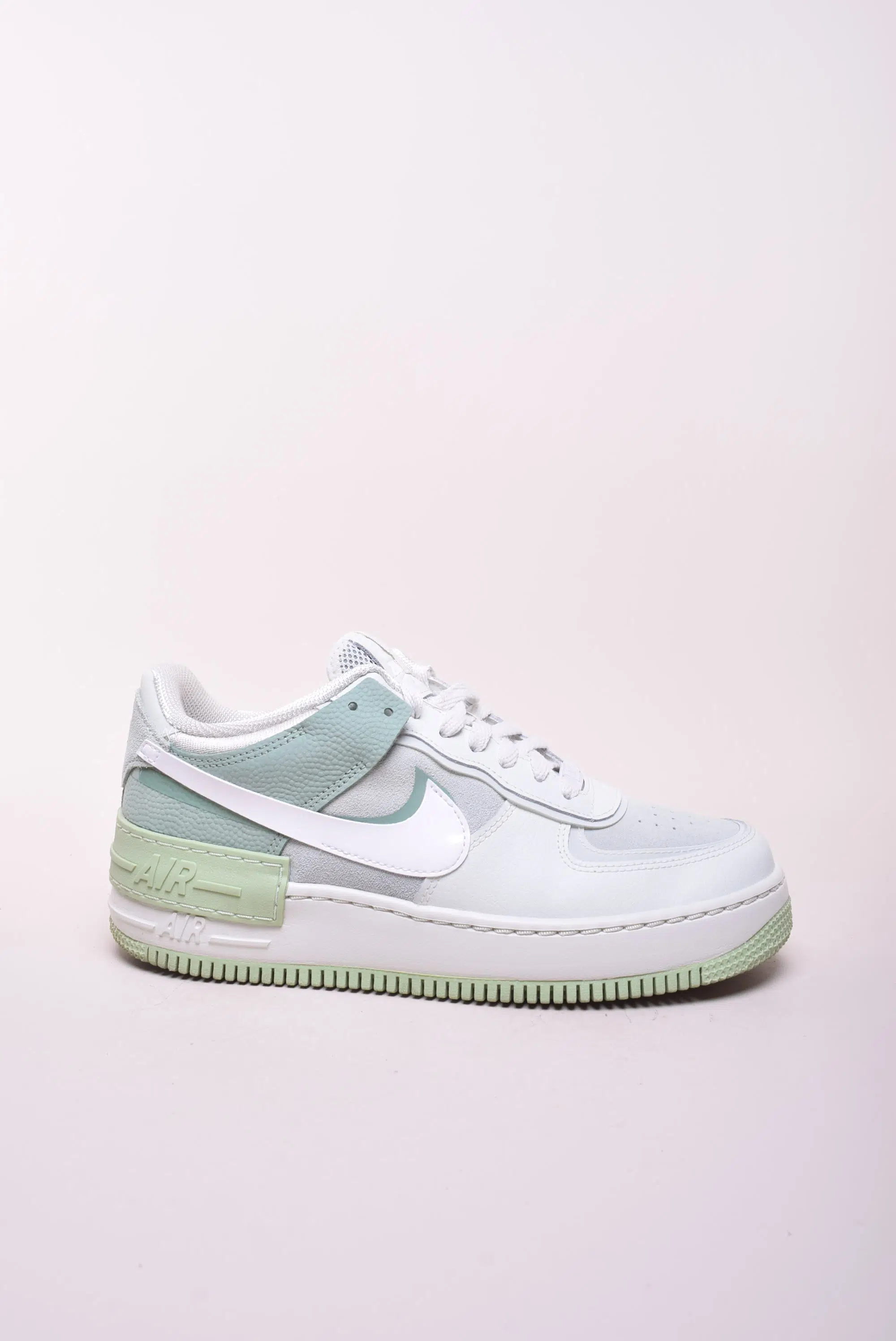 Sneakers dama cu platforma Air Force 1 Shadow