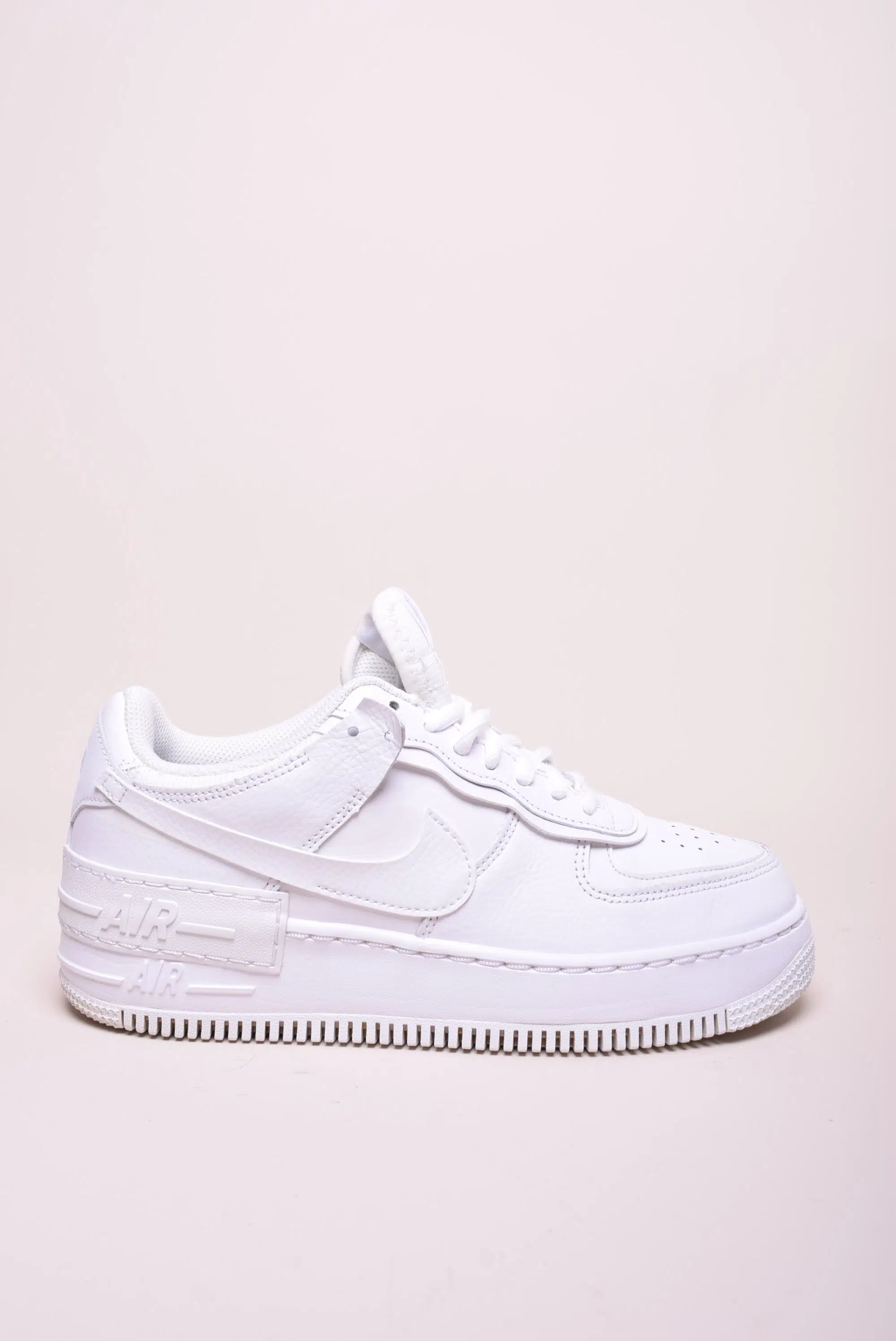 Sneakers dama cu platforma Air Force 1 Shadow