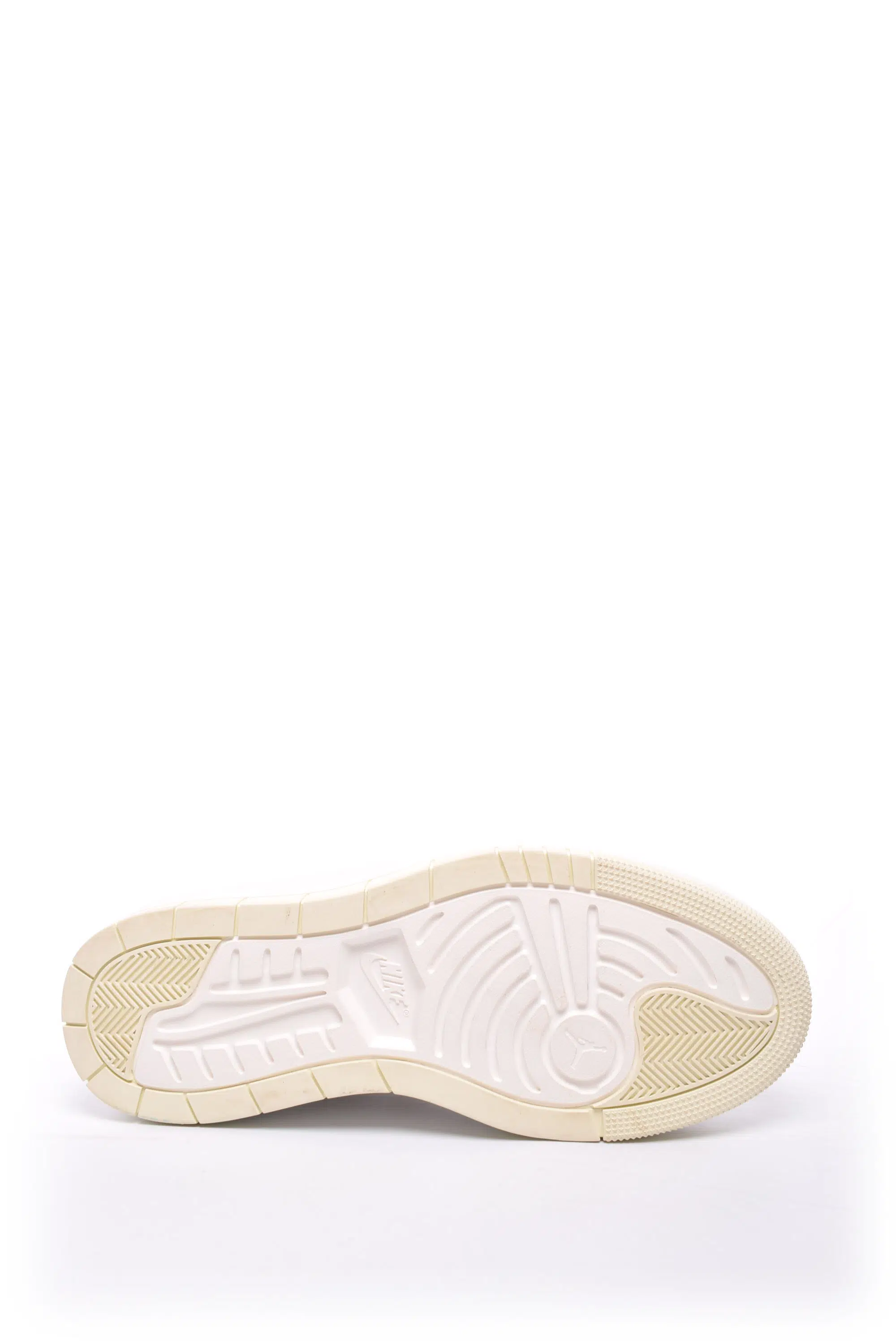 Sneakers dama cu platforma Air Jordan 1 Elevate Low [2]