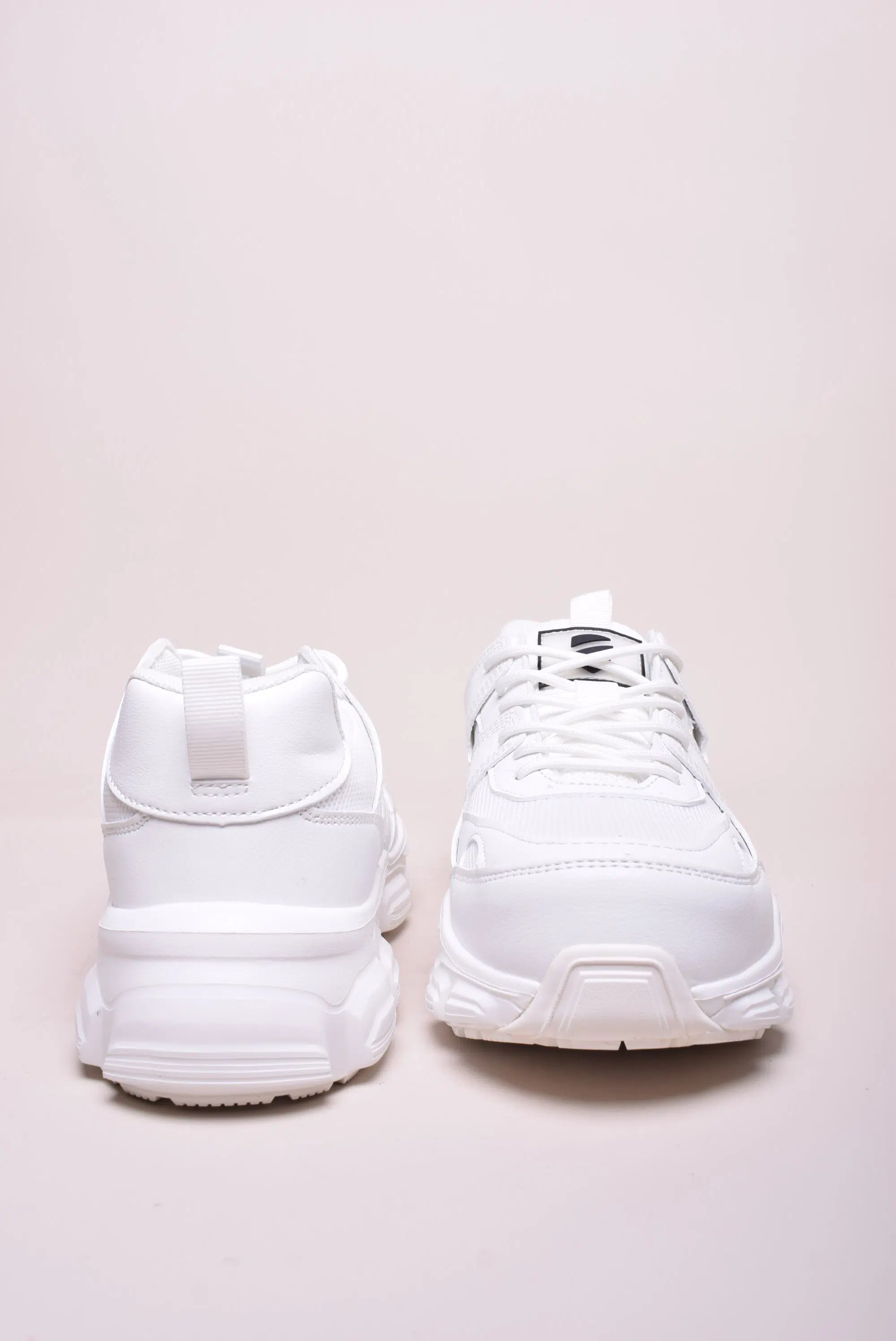 Sneakers dama cu platforma de lucru, cu bombeu metalic [3]