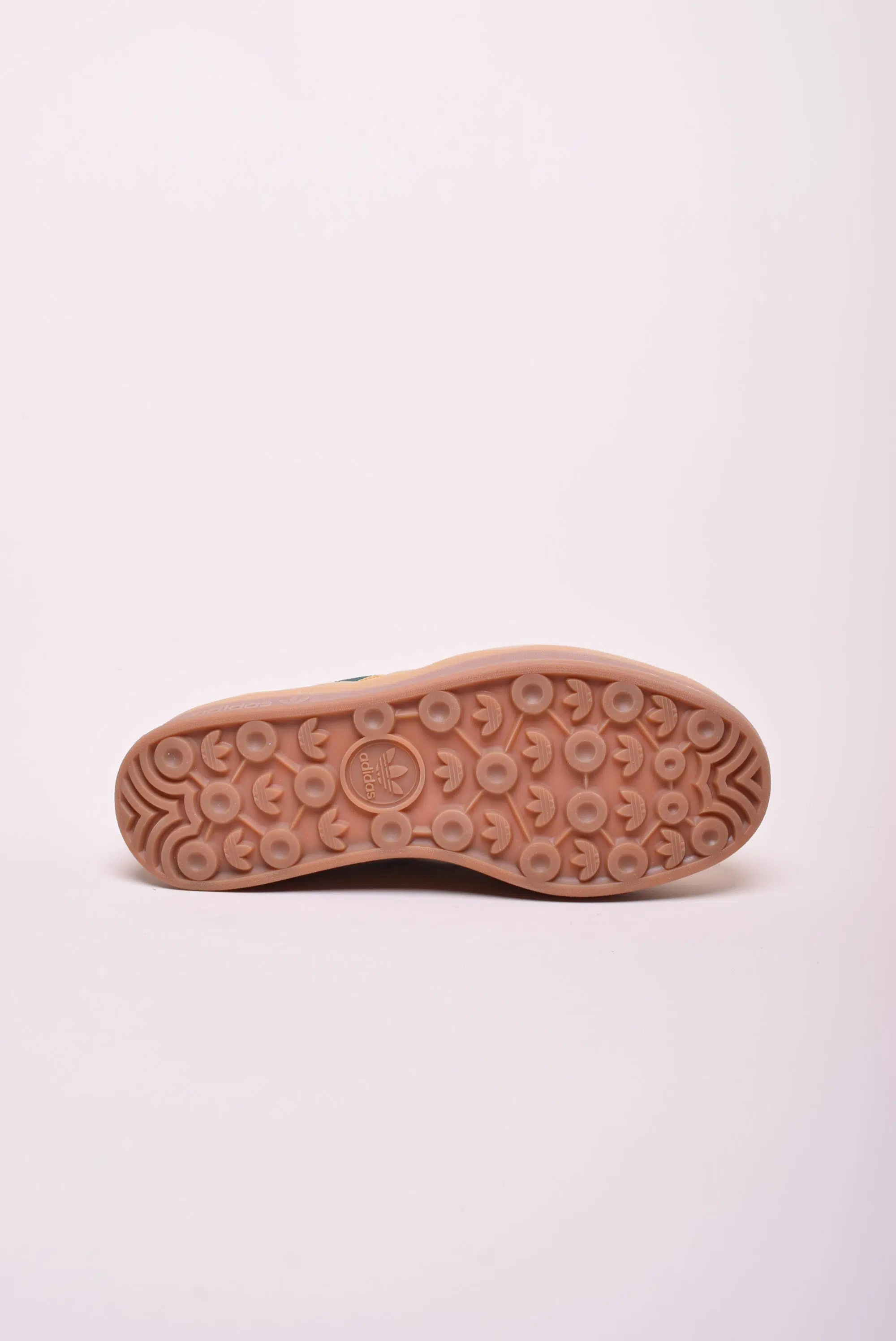 Sneakers dama cu platforma Gazelle Bold "Magic Beige Collegiate Green" [2]