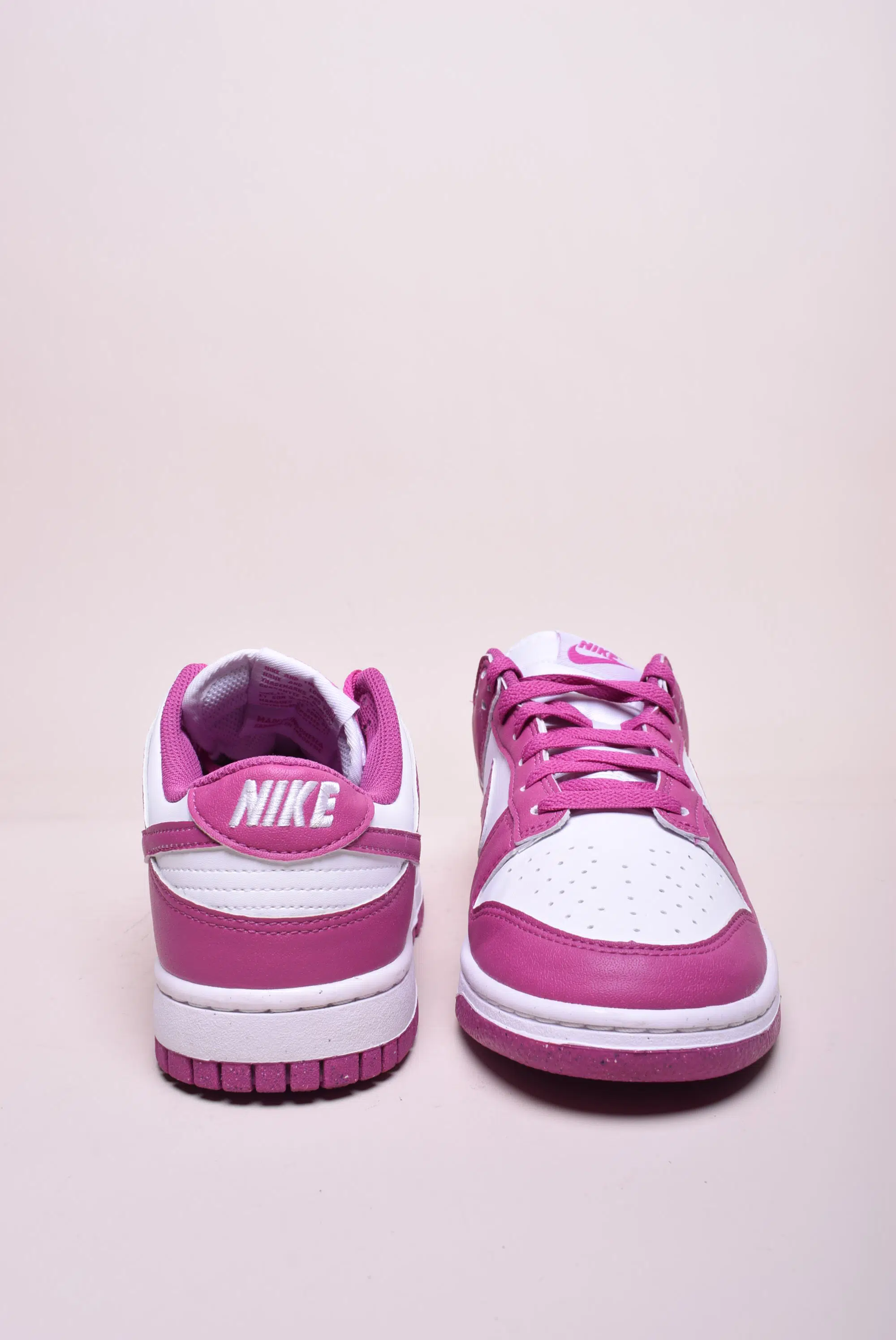 Sneakers dama Dunk Low Next Nature [3]