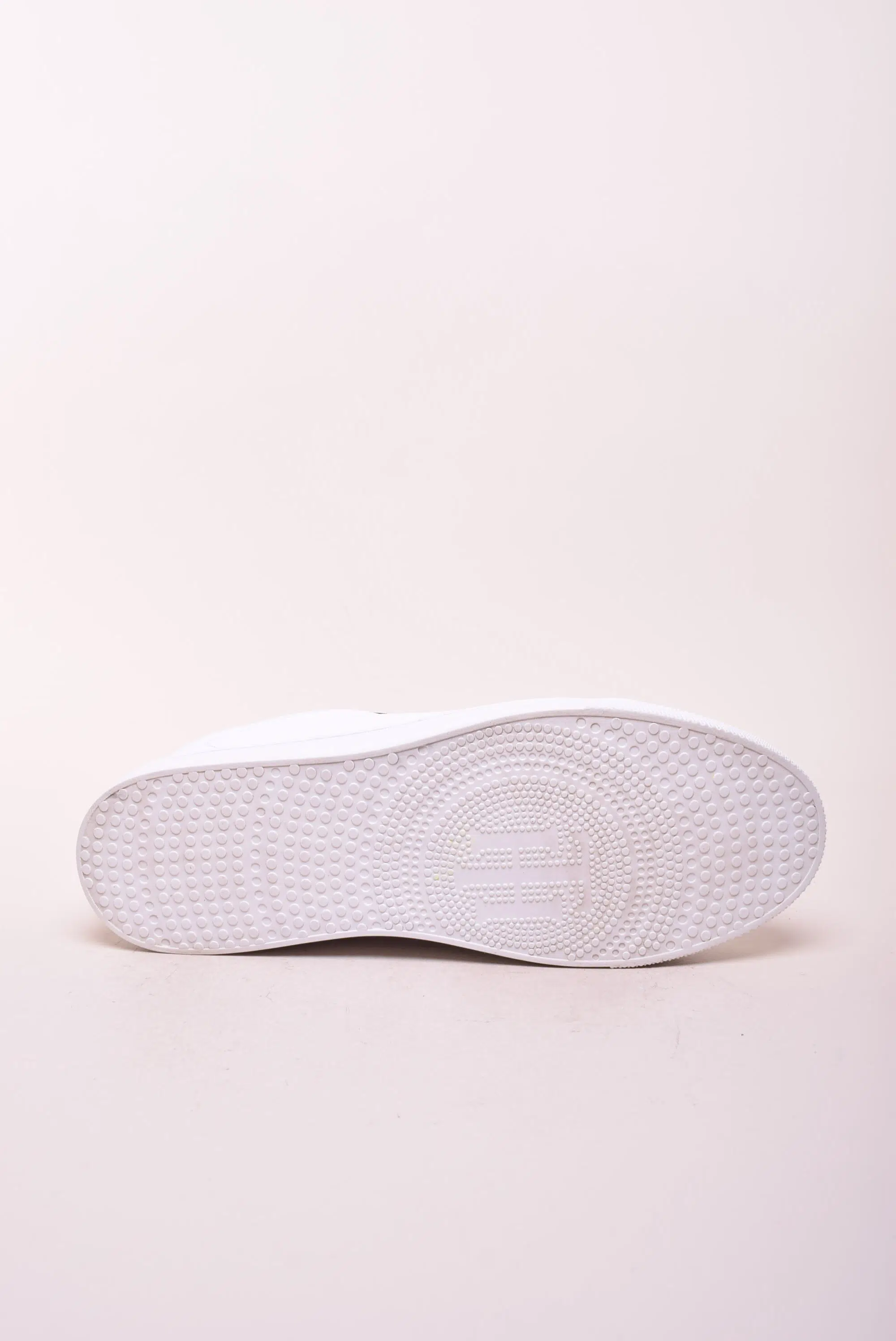 Sneakers dama Signature Sneaker [2]