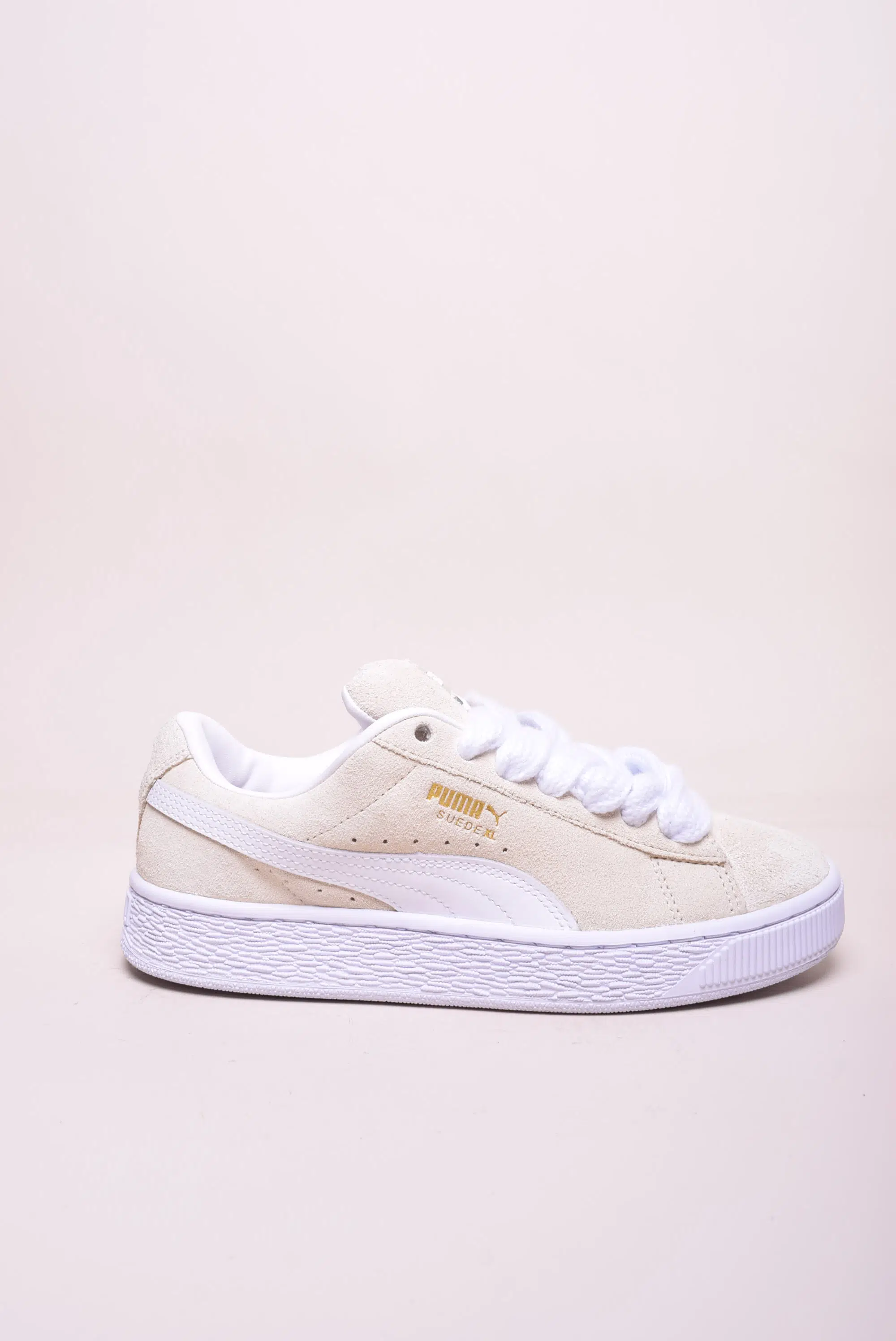 Adidasi dama Suede XL