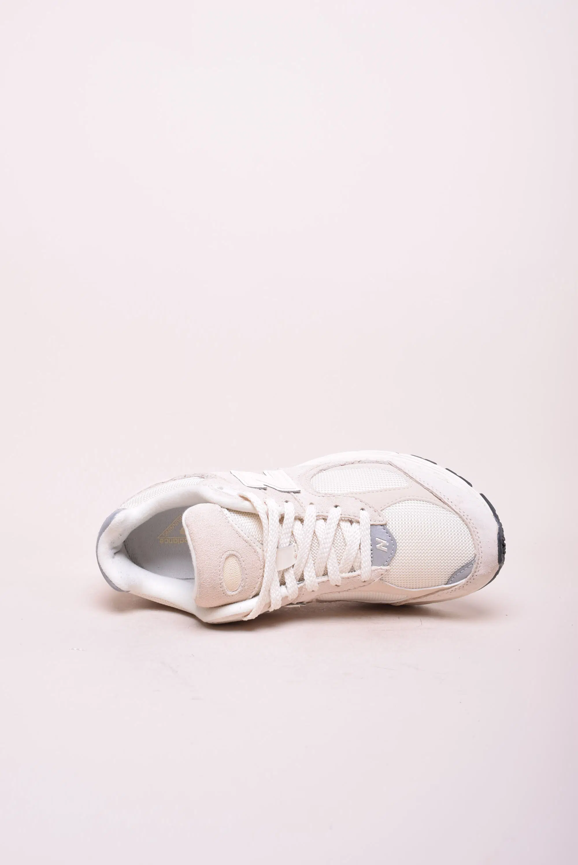 Sneakers unisex 2002R [4]