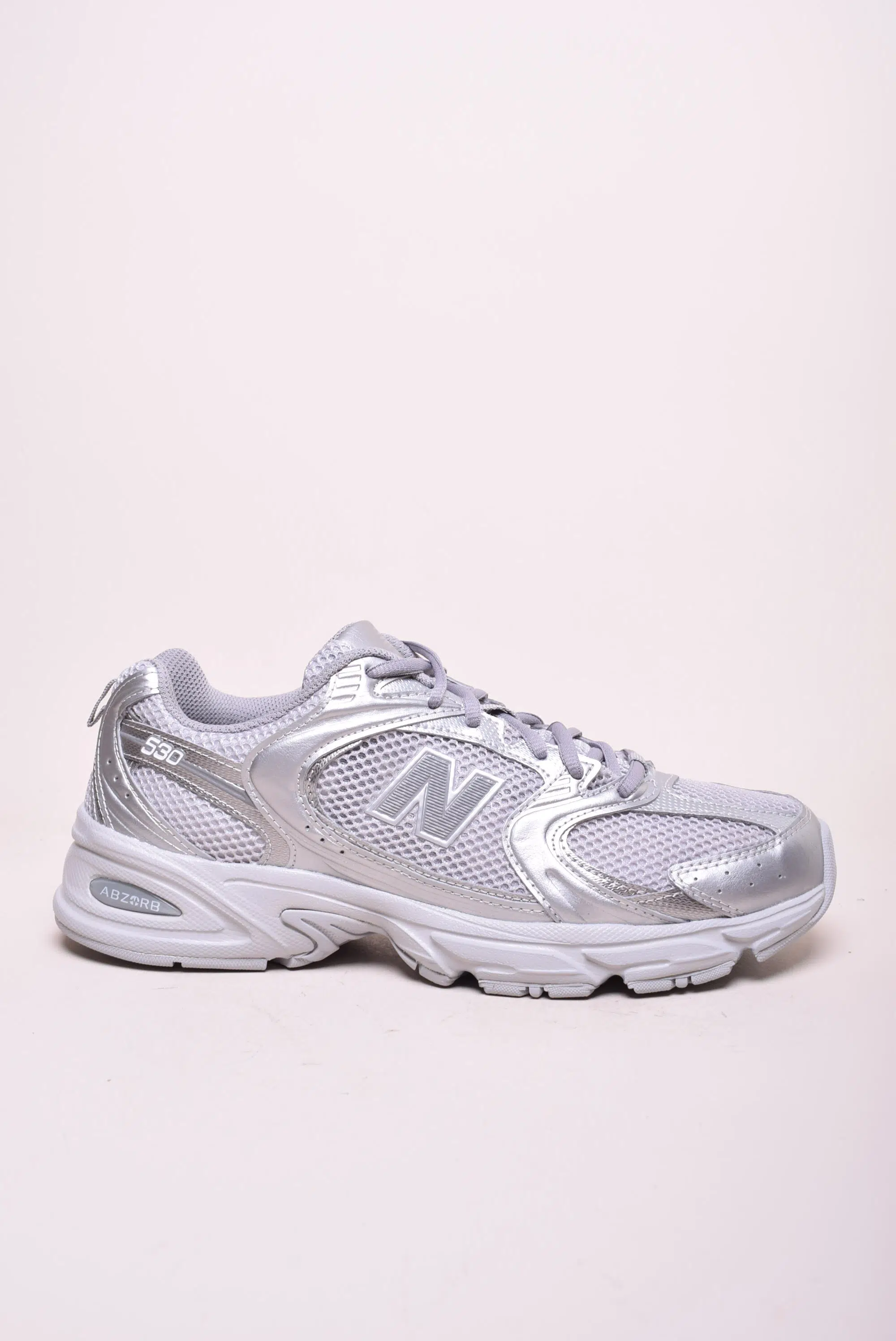 Sneakers unisex 530