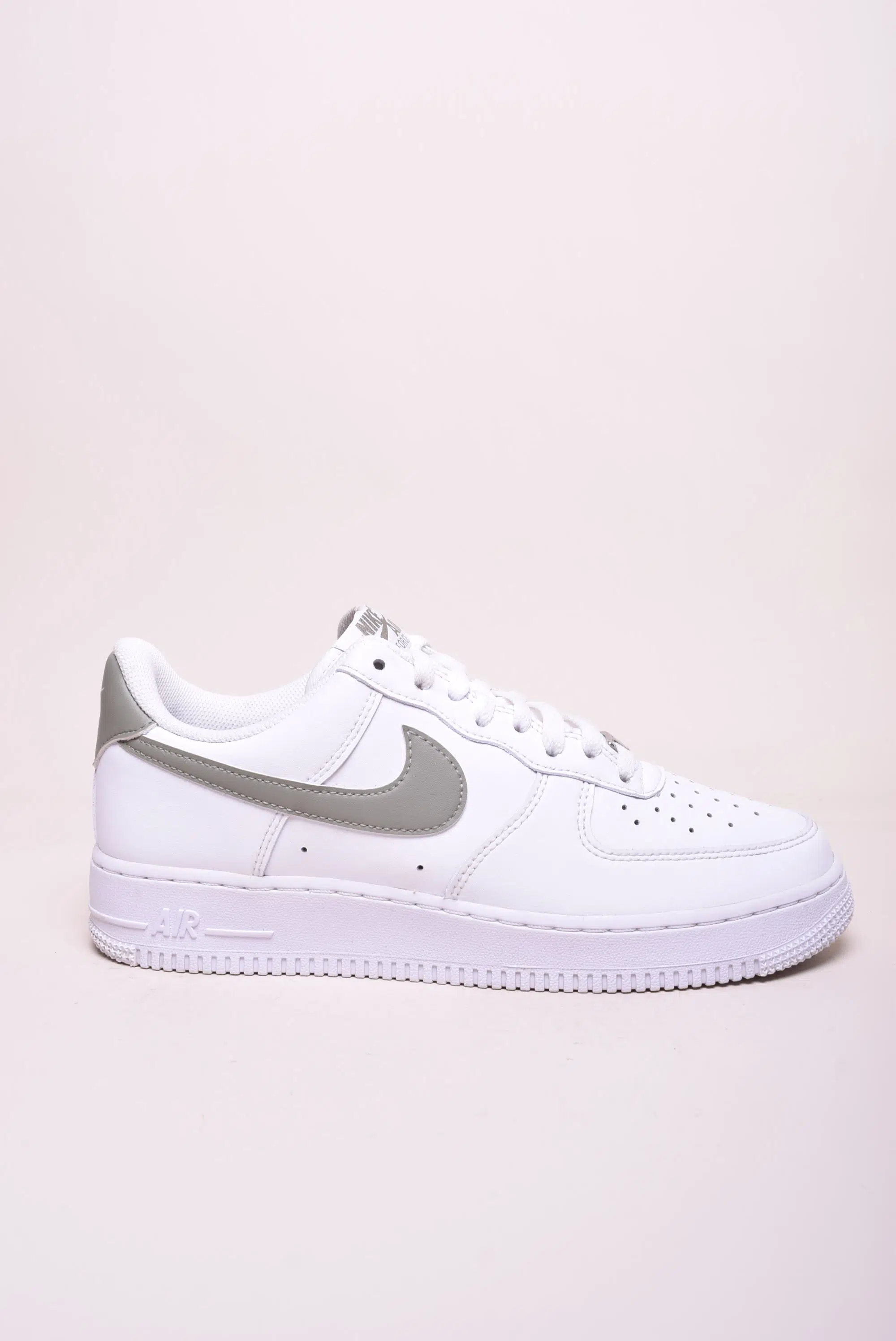Adidasi unisex Air Force 1