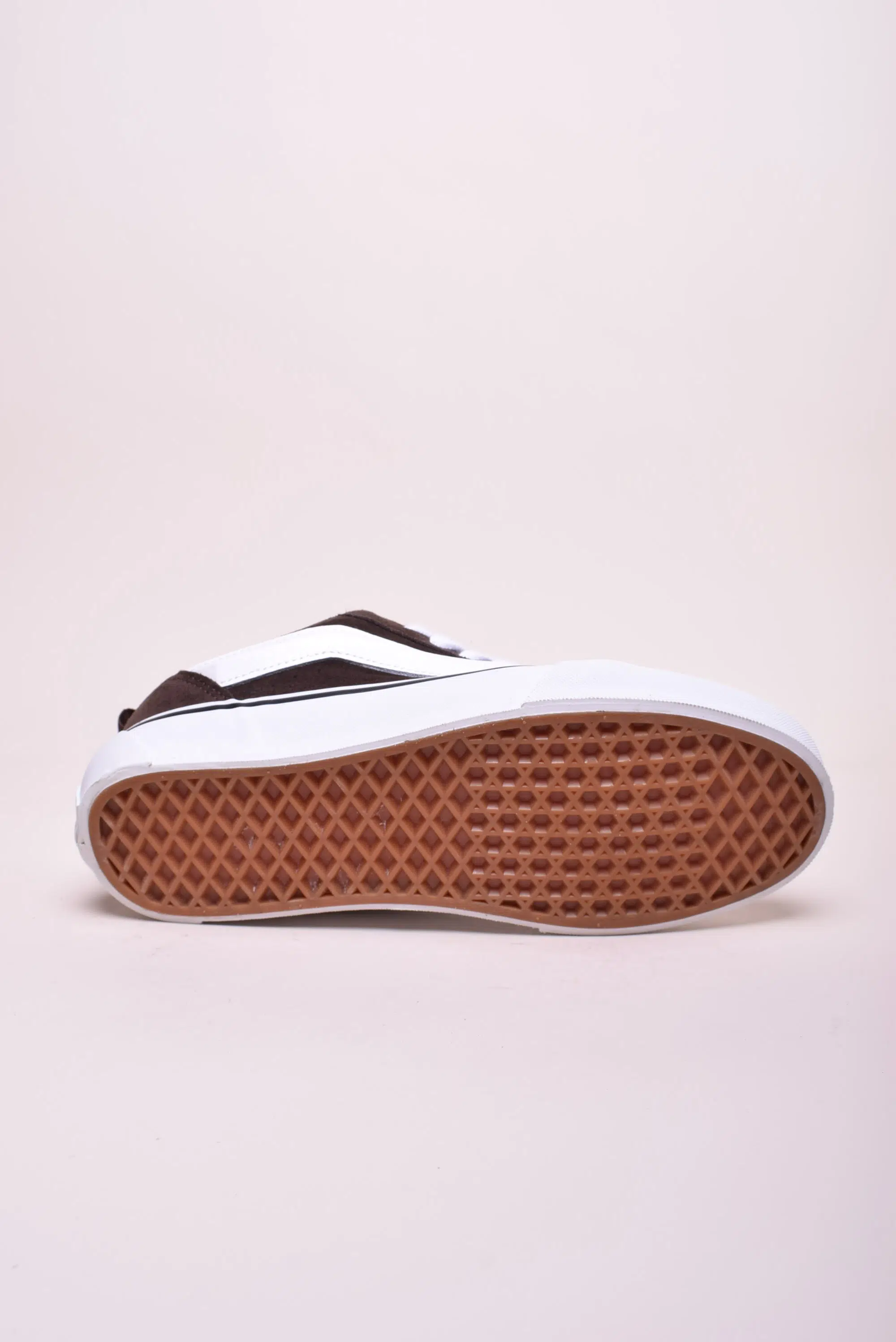 Sneakers unisex Knu Skool [2]