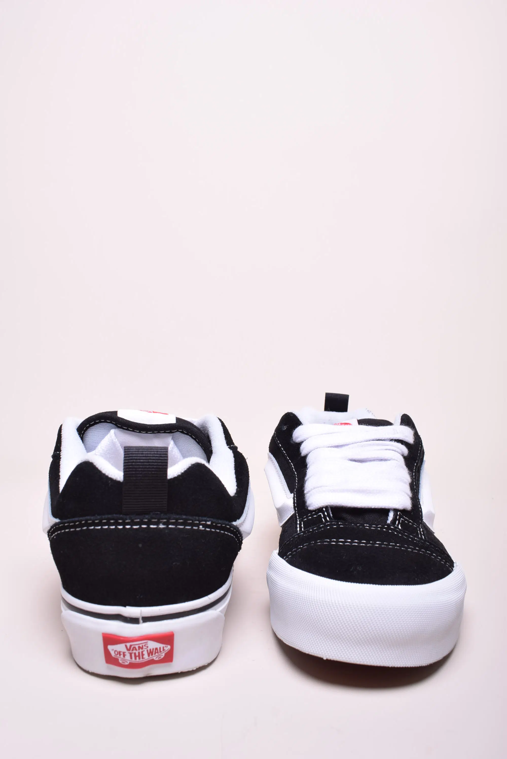 Sneakers unisex Knu Skool [3]