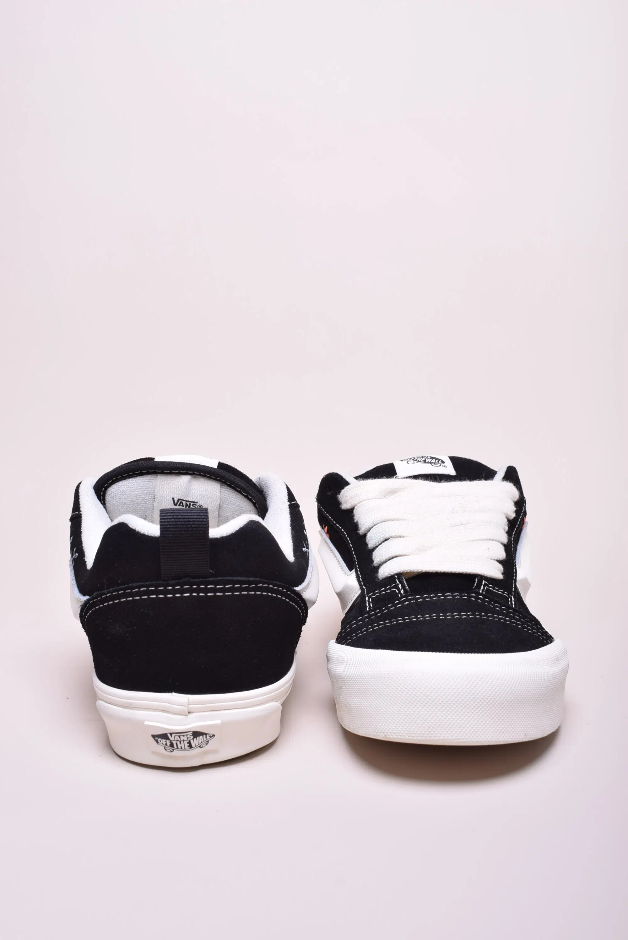 Sneakers unisex Knu Skool [3]
