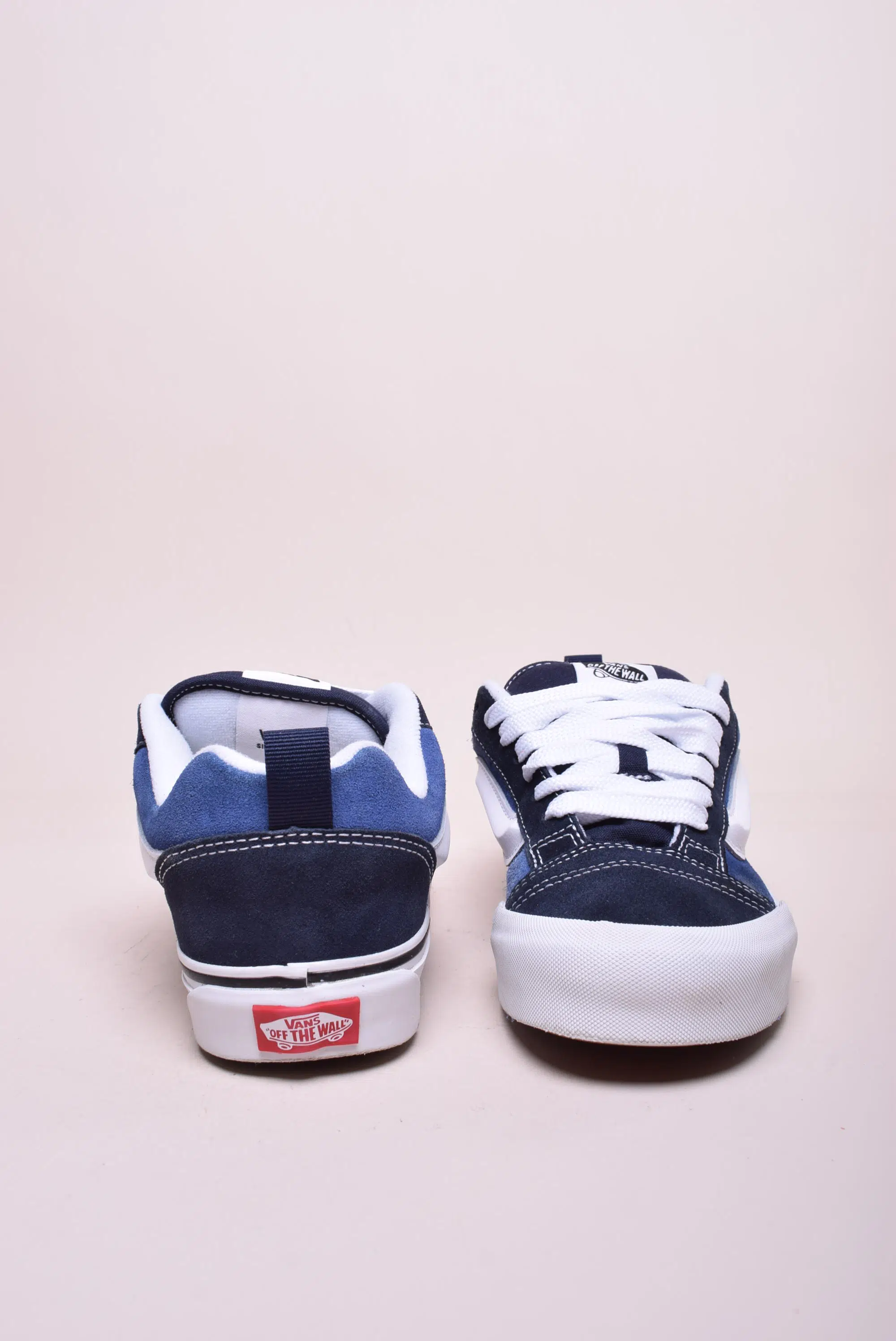 Sneakers unisex Knu Skool [3]