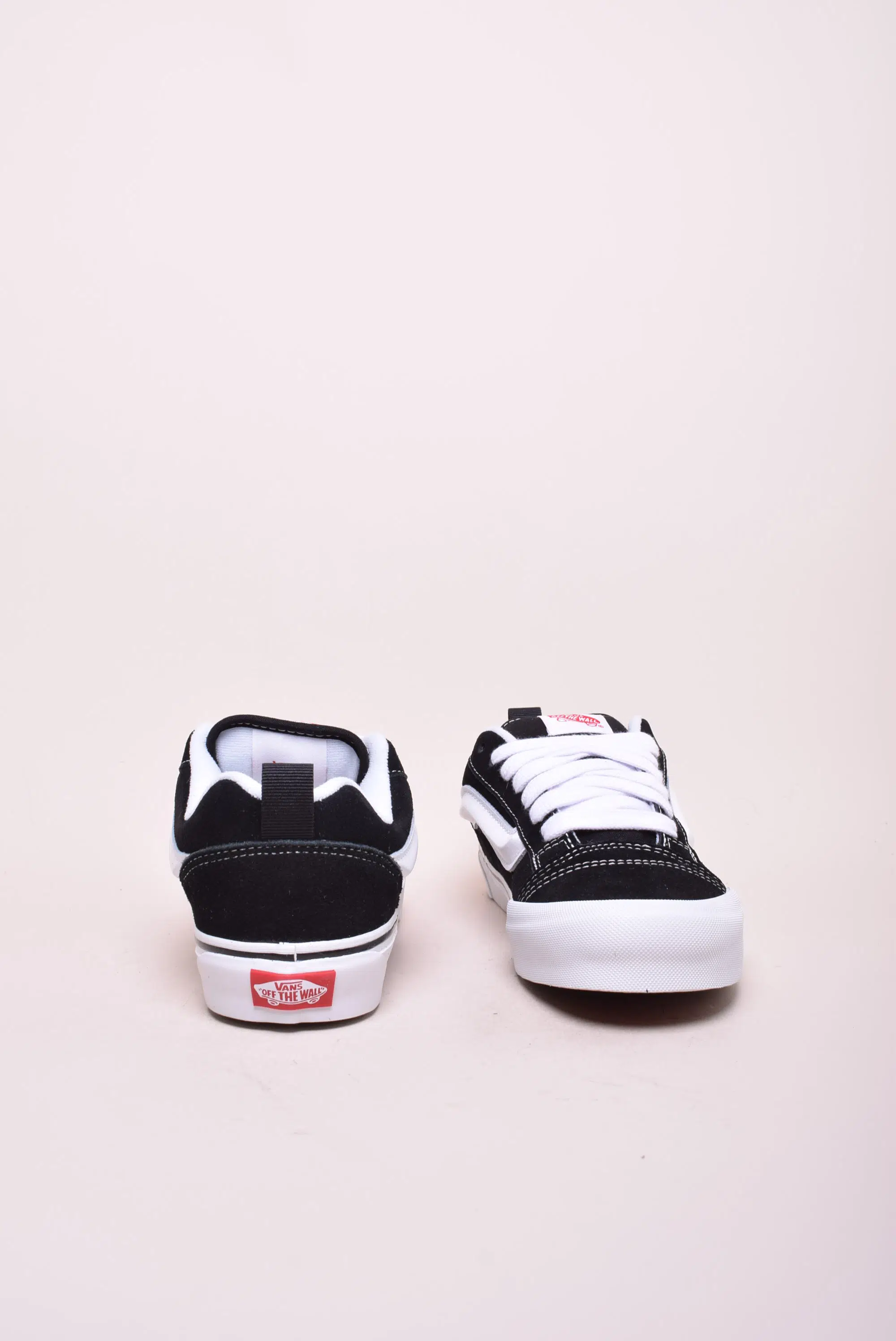 Sneakers unisex Knu Skool [3]